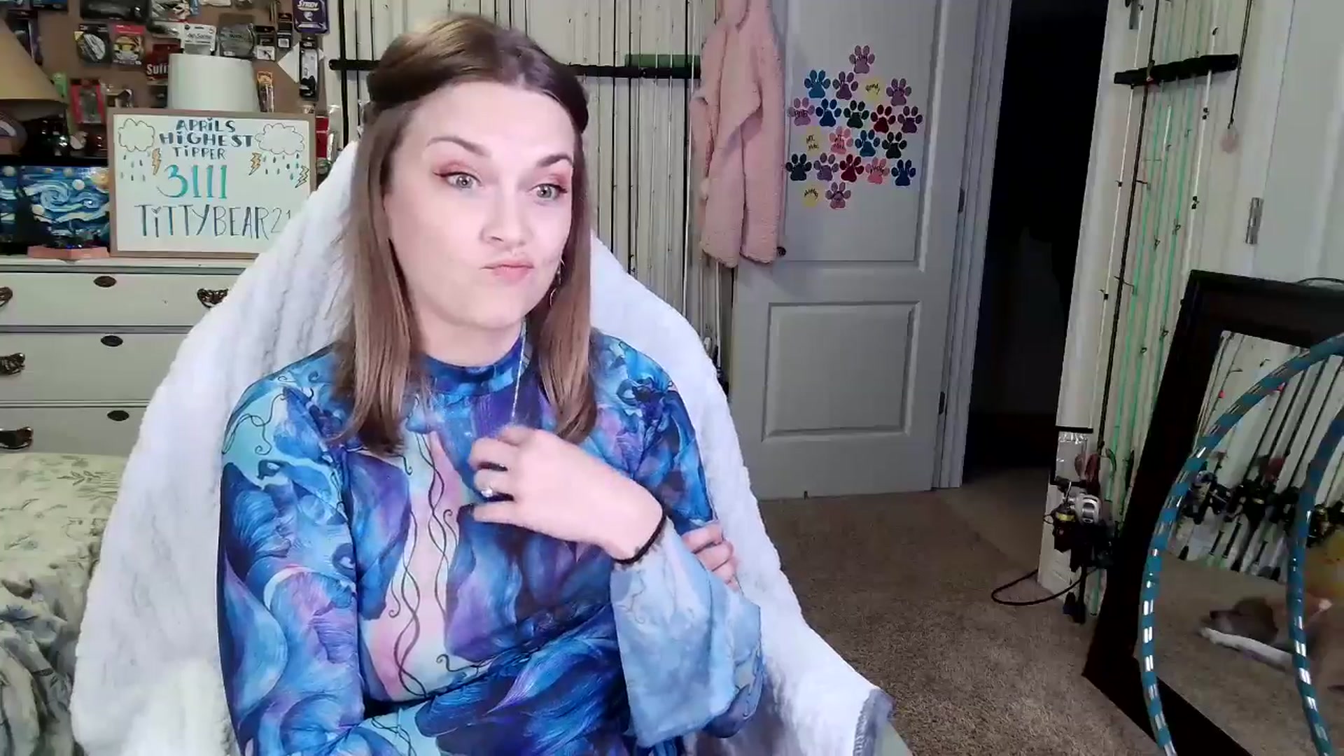 Gallery image thumbnail from MollieRose_'s myfreecams stream on, 04/25/2025, 02:38 image 12 of 20