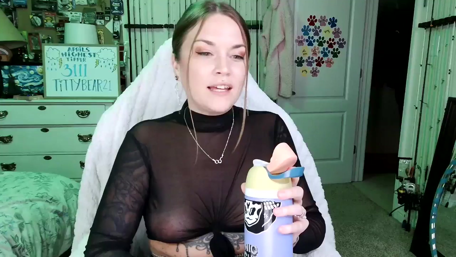 Gallery image thumbnail from MollieRose_'s myfreecams stream on, 04/26/2025, 02:37 image 1 of 20
