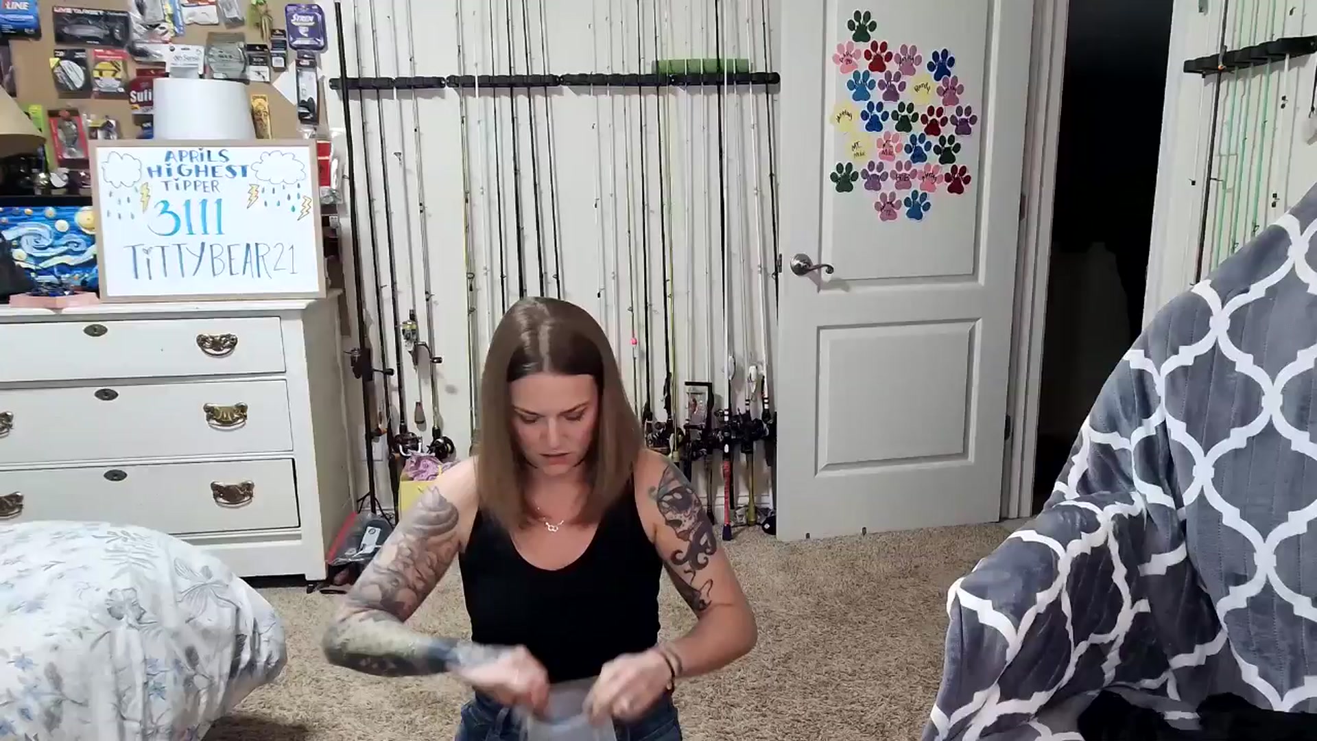 Gallery image thumbnail from MollieRose_'s myfreecams stream on, 04/29/2025, 02:27 image 8 of 20