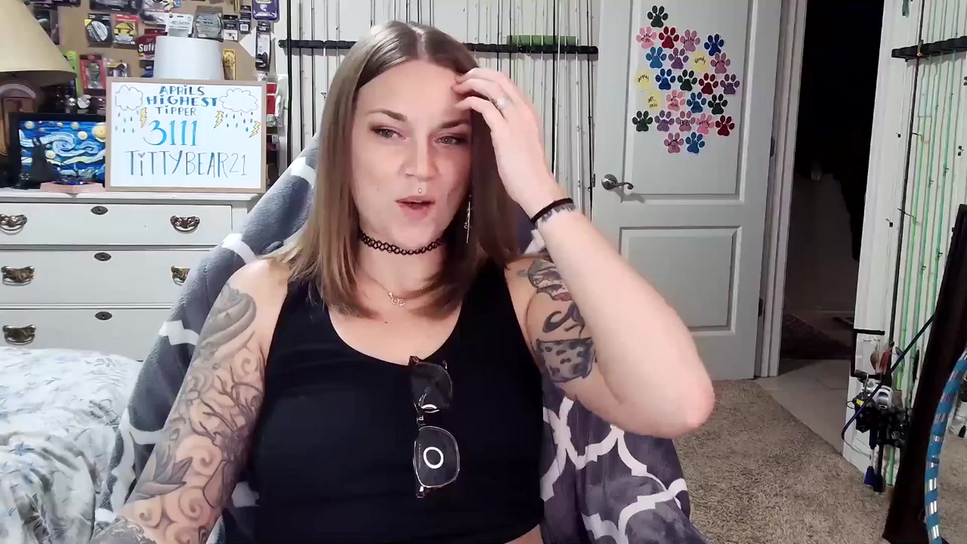 Gallery image thumbnail from MollieRose_'s myfreecams stream on, 04/29/2025, 02:27 image 5 of 20