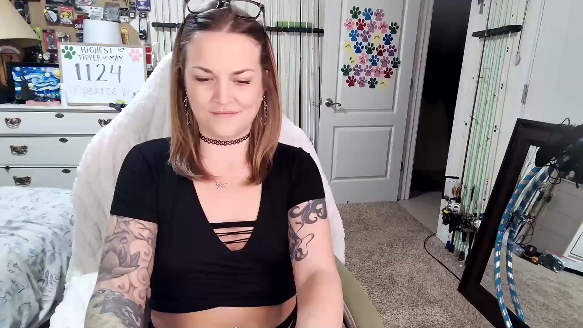 Gallery image thumbnail from MollieRose_'s myfreecams stream on, 05/03/2025, 01:21 image 1 of 20