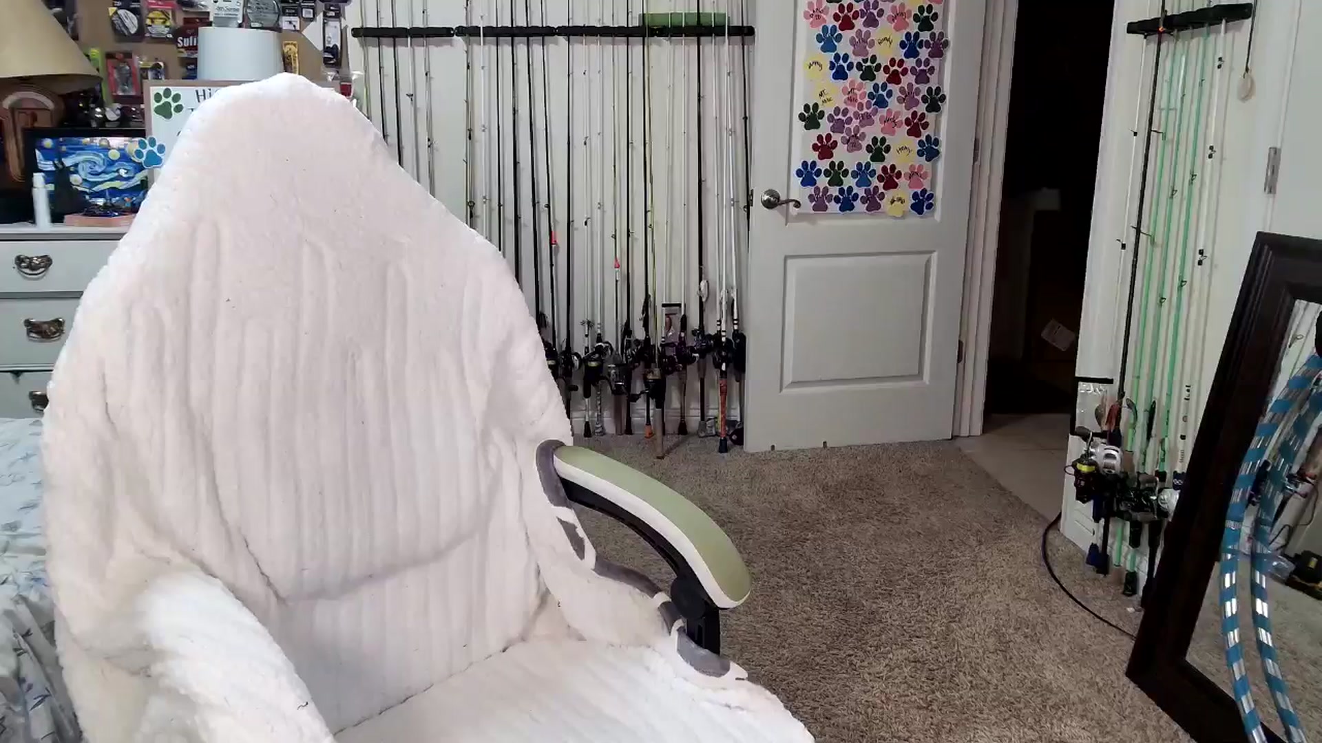 Gallery image thumbnail from MollieRose_'s myfreecams stream on, 05/07/2025, 03:22 image 3 of 20