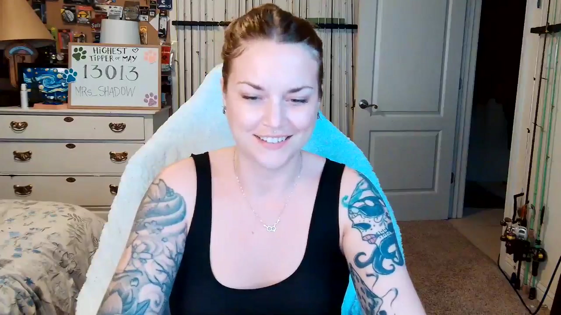 Gallery image thumbnail from MollieRose_'s myfreecams stream on, 05/13/2025, 24:46 image 20 of 20
