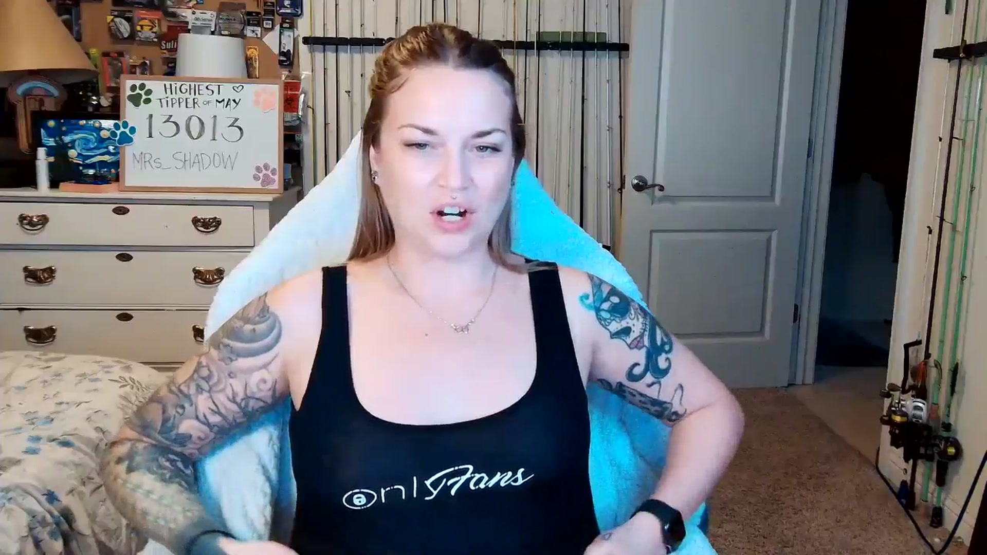 Gallery image thumbnail from MollieRose_'s myfreecams stream on, 05/13/2025, 24:46 image 16 of 20