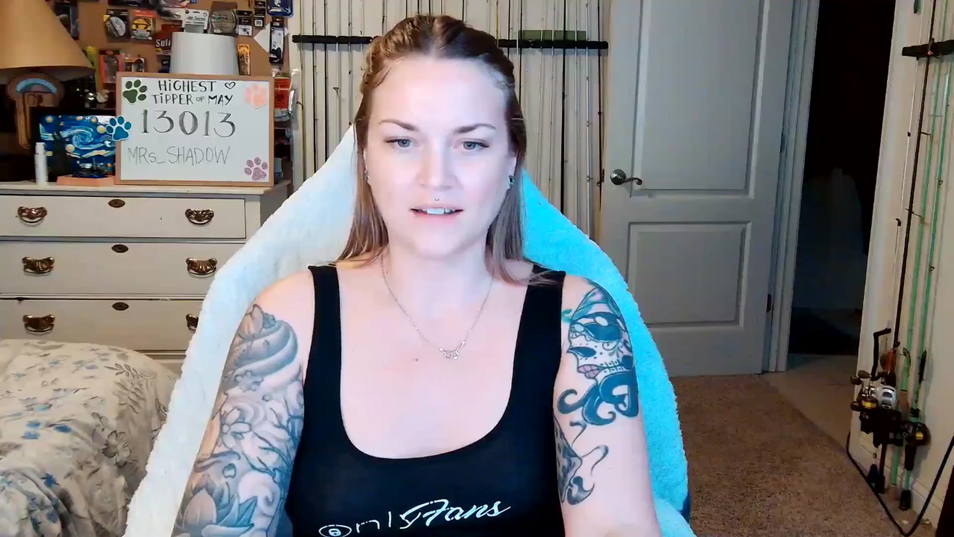 Gallery image thumbnail from MollieRose_'s myfreecams stream on, 05/13/2025, 24:46 image 18 of 20