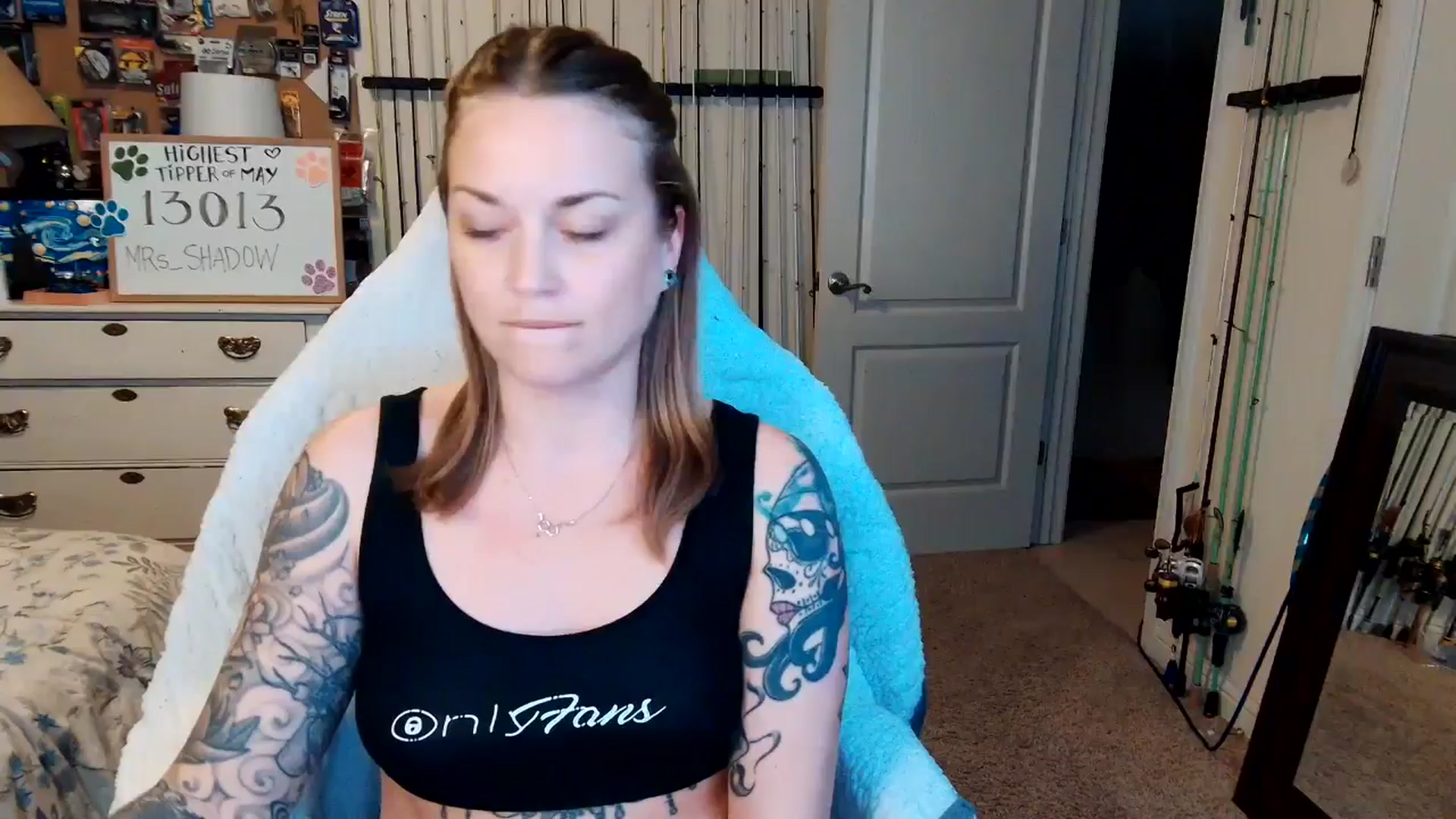 Gallery image thumbnail from MollieRose_'s myfreecams stream on, 05/13/2025, 04:20 image 1 of 20