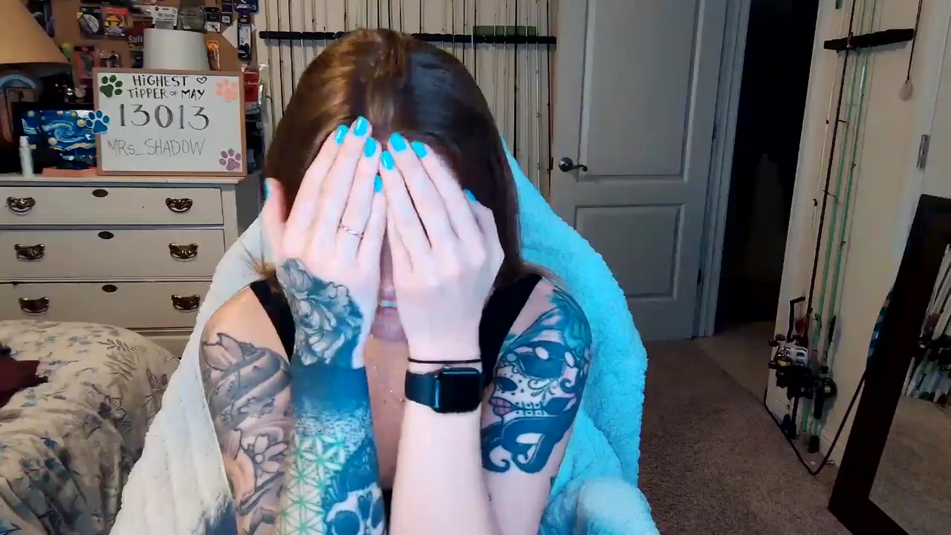 Gallery image thumbnail from MollieRose_'s myfreecams stream on, 05/13/2025, 04:20 image 15 of 20