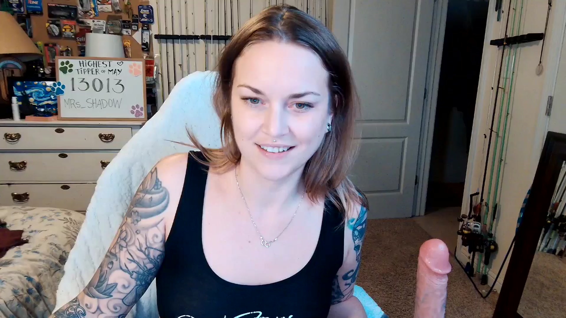Gallery image thumbnail from MollieRose_'s myfreecams stream on, 05/13/2025, 04:20 image 16 of 20