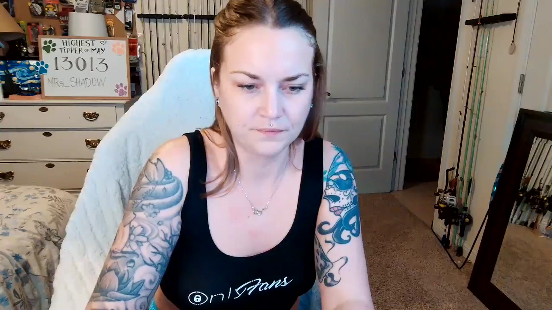 Gallery image thumbnail from MollieRose_'s myfreecams stream on, 05/13/2025, 04:20 image 4 of 20