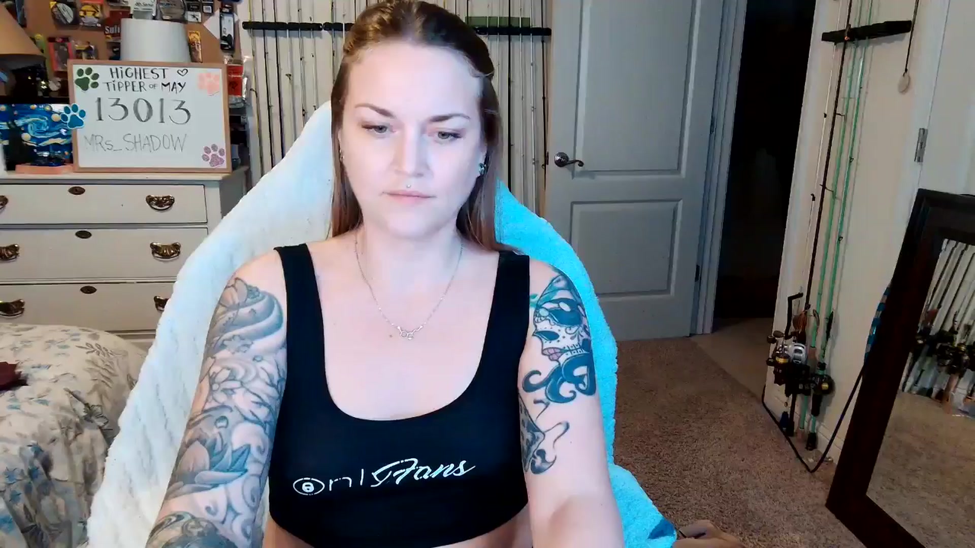 Gallery image thumbnail from MollieRose_'s myfreecams stream on, 05/13/2025, 04:20 image 11 of 20