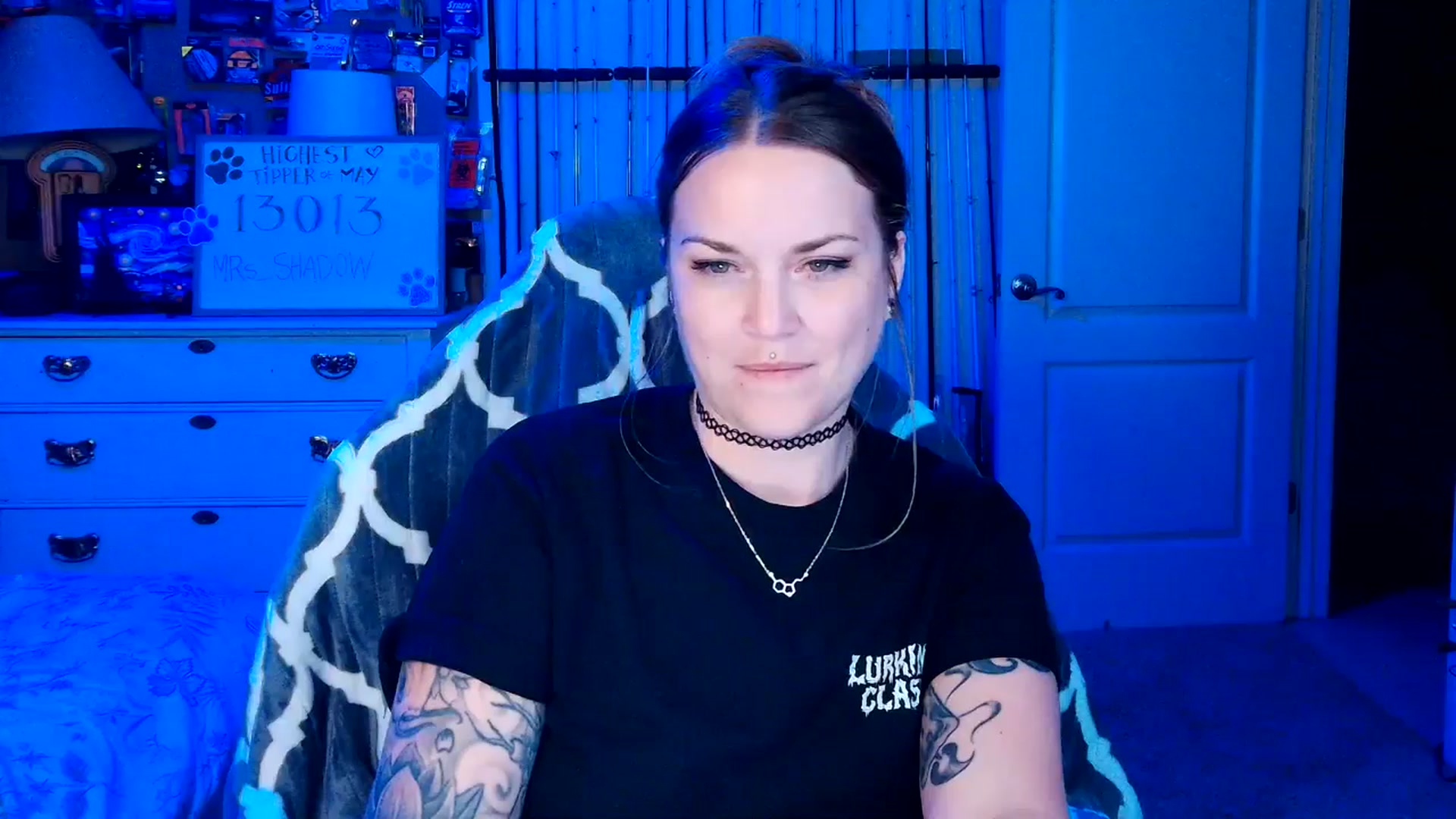 Gallery image thumbnail from MollieRose_'s myfreecams stream on, 05/16/2025, 03:19 image 9 of 20