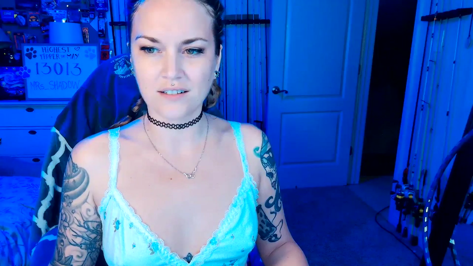 Gallery image thumbnail from MollieRose_'s myfreecams stream on, 05/17/2025, 03:41 image 19 of 20