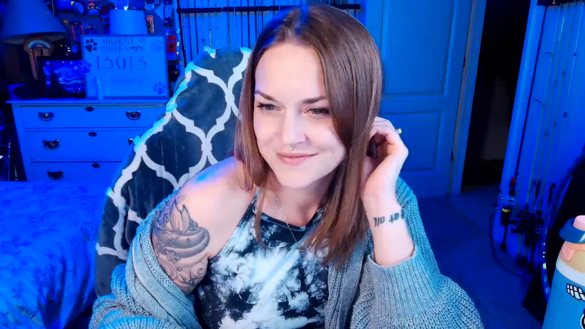 Gallery image thumbnail from MollieRose_'s myfreecams stream on, 05/22/2025, 03:06 image 20 of 20
