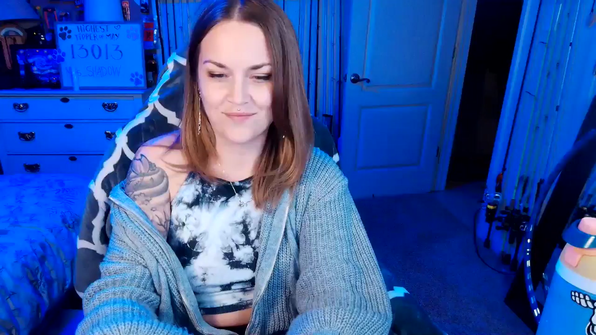 Gallery image thumbnail from MollieRose_'s myfreecams stream on, 05/22/2025, 03:06 image 13 of 20