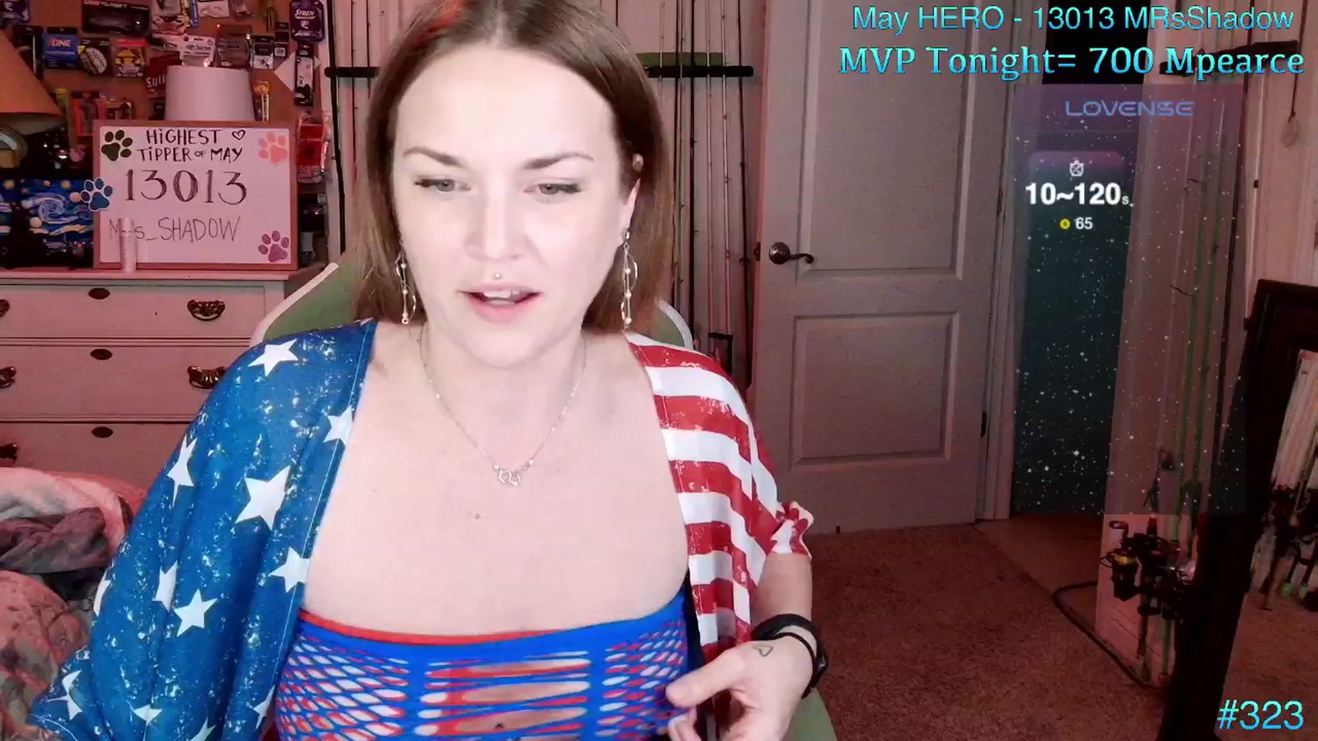 Gallery image thumbnail from MollieRose_'s myfreecams stream on, 05/27/2025, 04:36 image 10 of 20