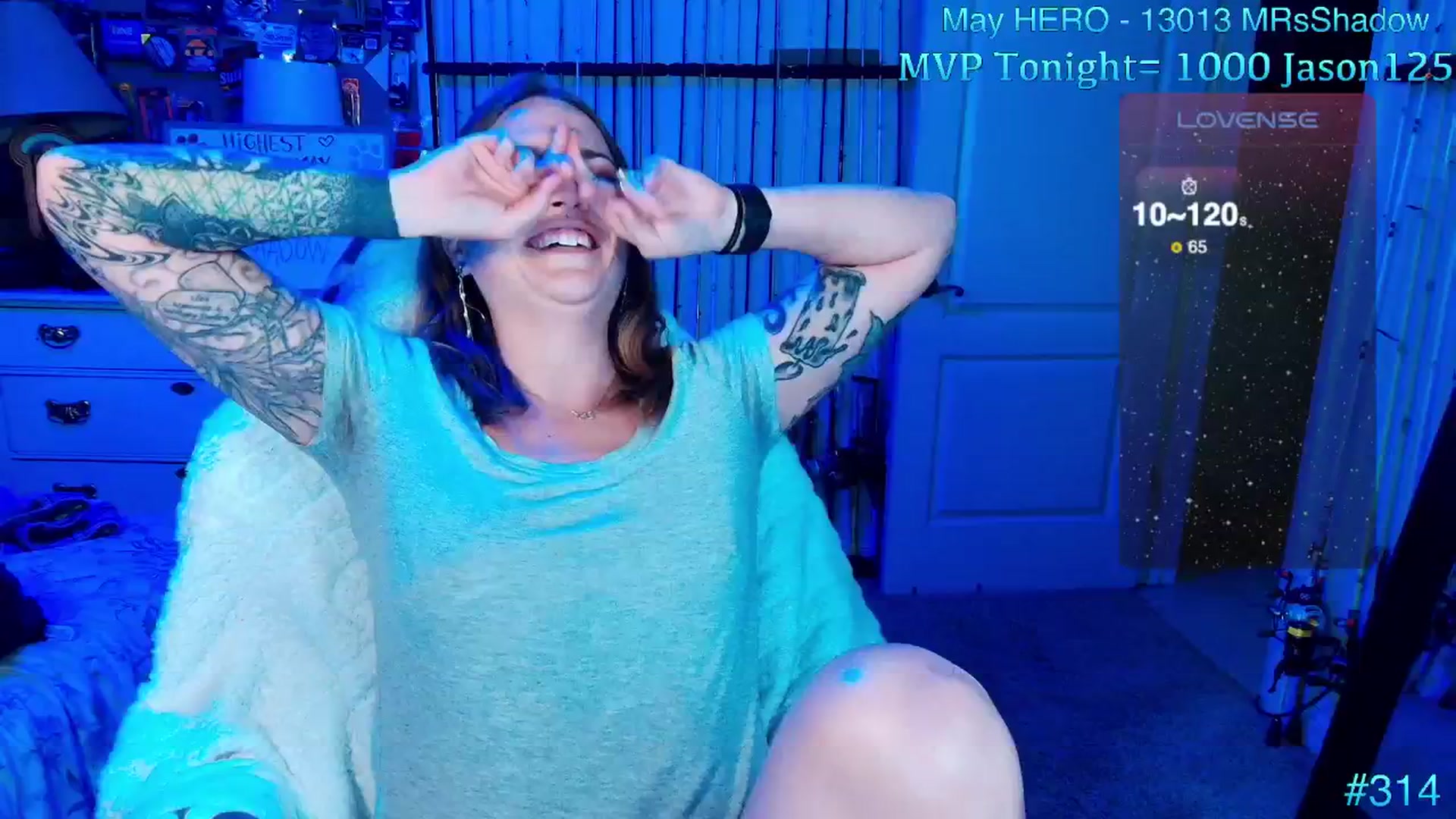 Gallery image thumbnail from MollieRose_'s myfreecams stream on, 05/29/2025, 01:40 image 5 of 20