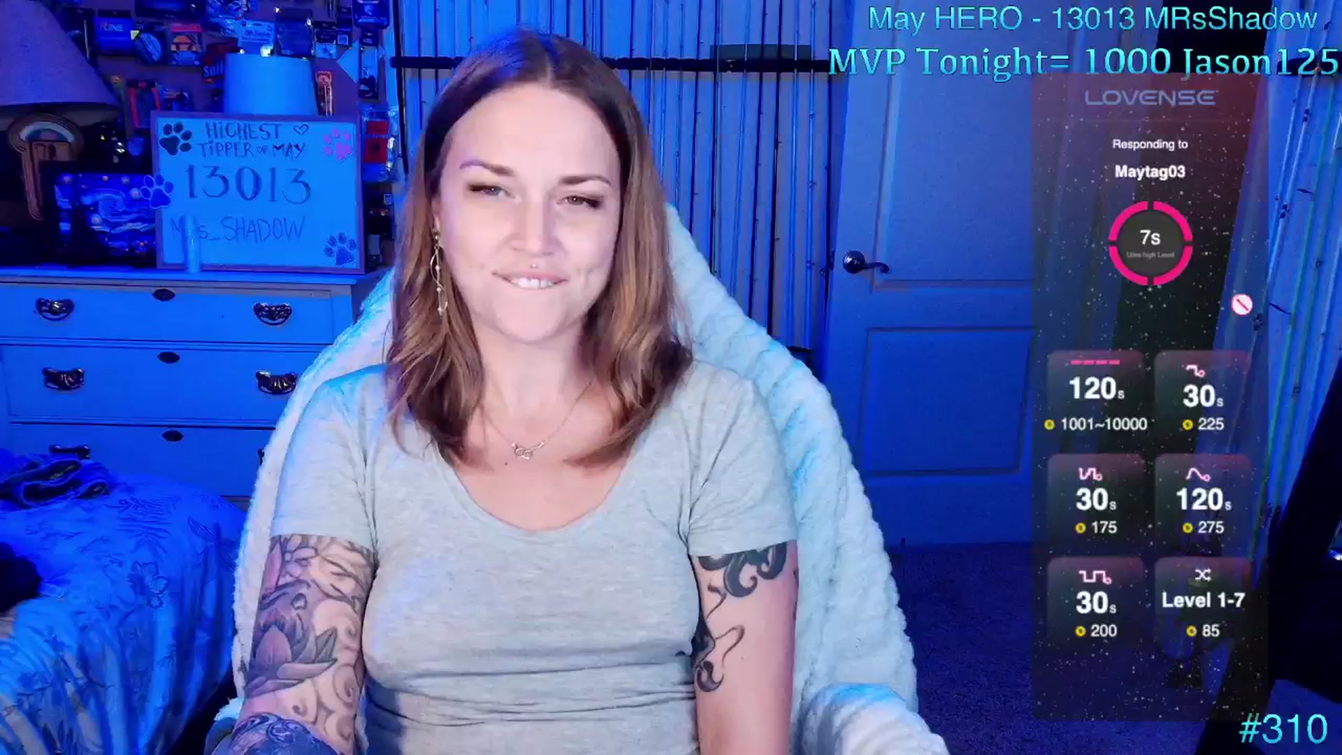 Gallery image thumbnail from MollieRose_'s myfreecams stream on, 05/29/2025, 01:40 image 18 of 20