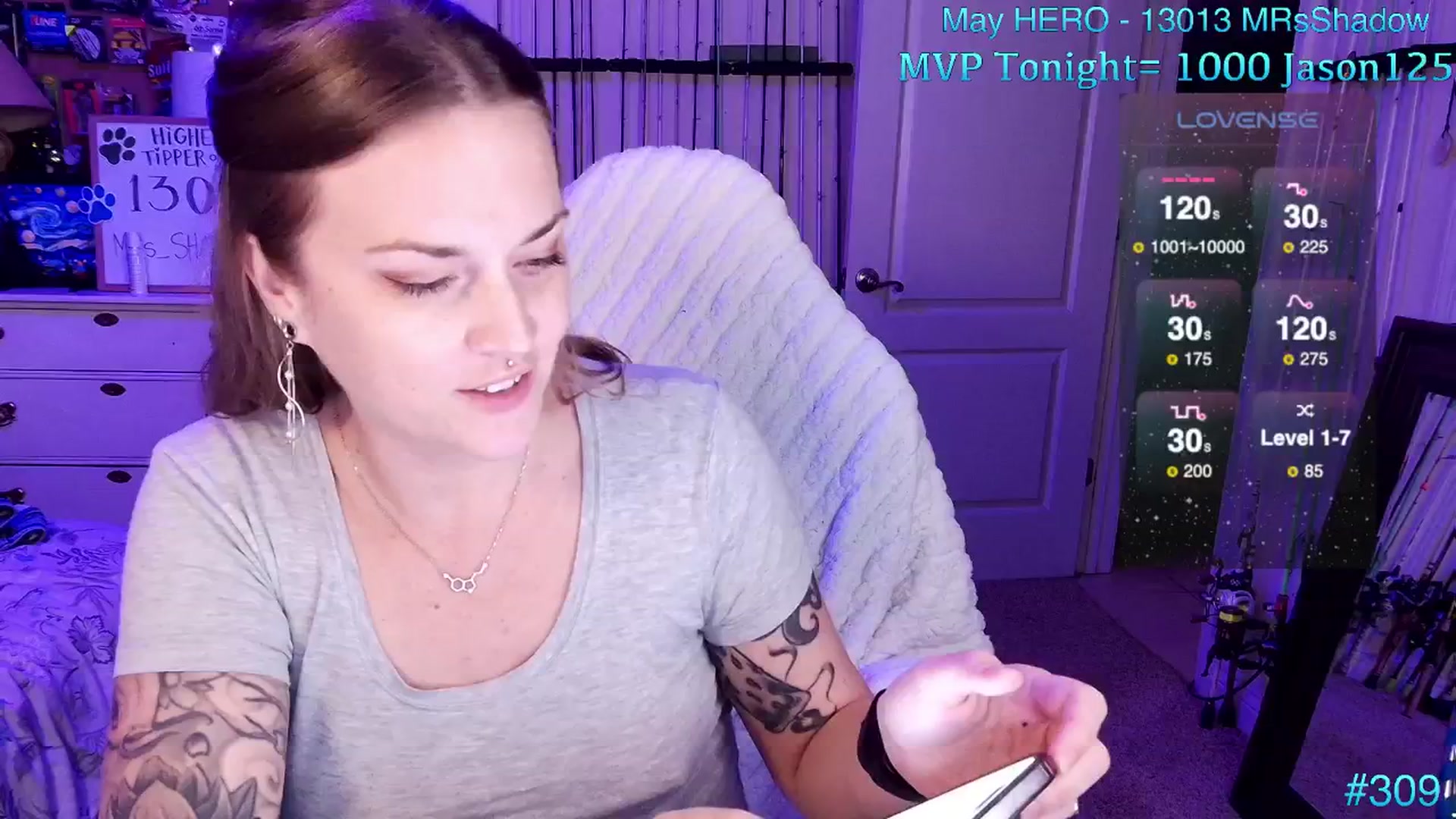 Gallery image thumbnail from MollieRose_'s myfreecams stream on, 05/29/2025, 02:39 image 19 of 20