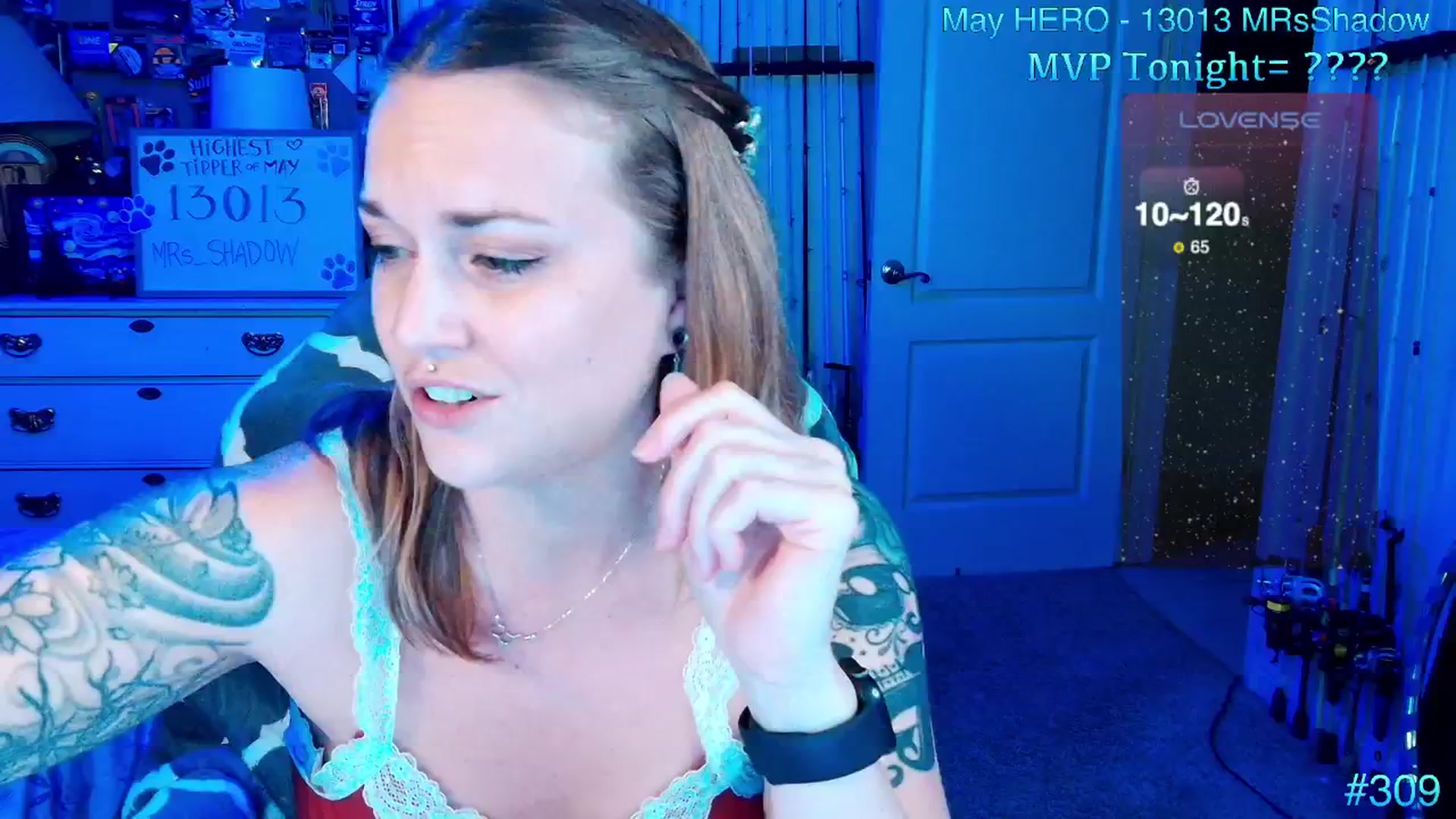 Gallery image thumbnail from MollieRose_'s myfreecams stream on, 05/30/2025, 24:01 image 13 of 20