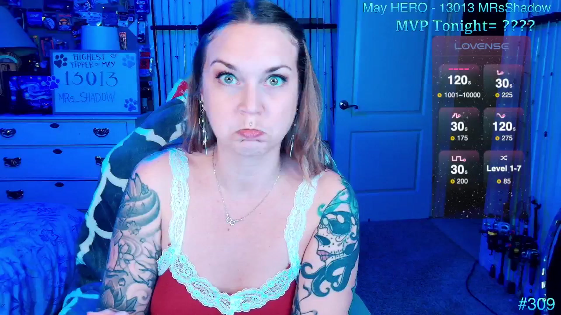 Gallery image thumbnail from MollieRose_'s myfreecams stream on, 05/30/2025, 24:01 image 16 of 20