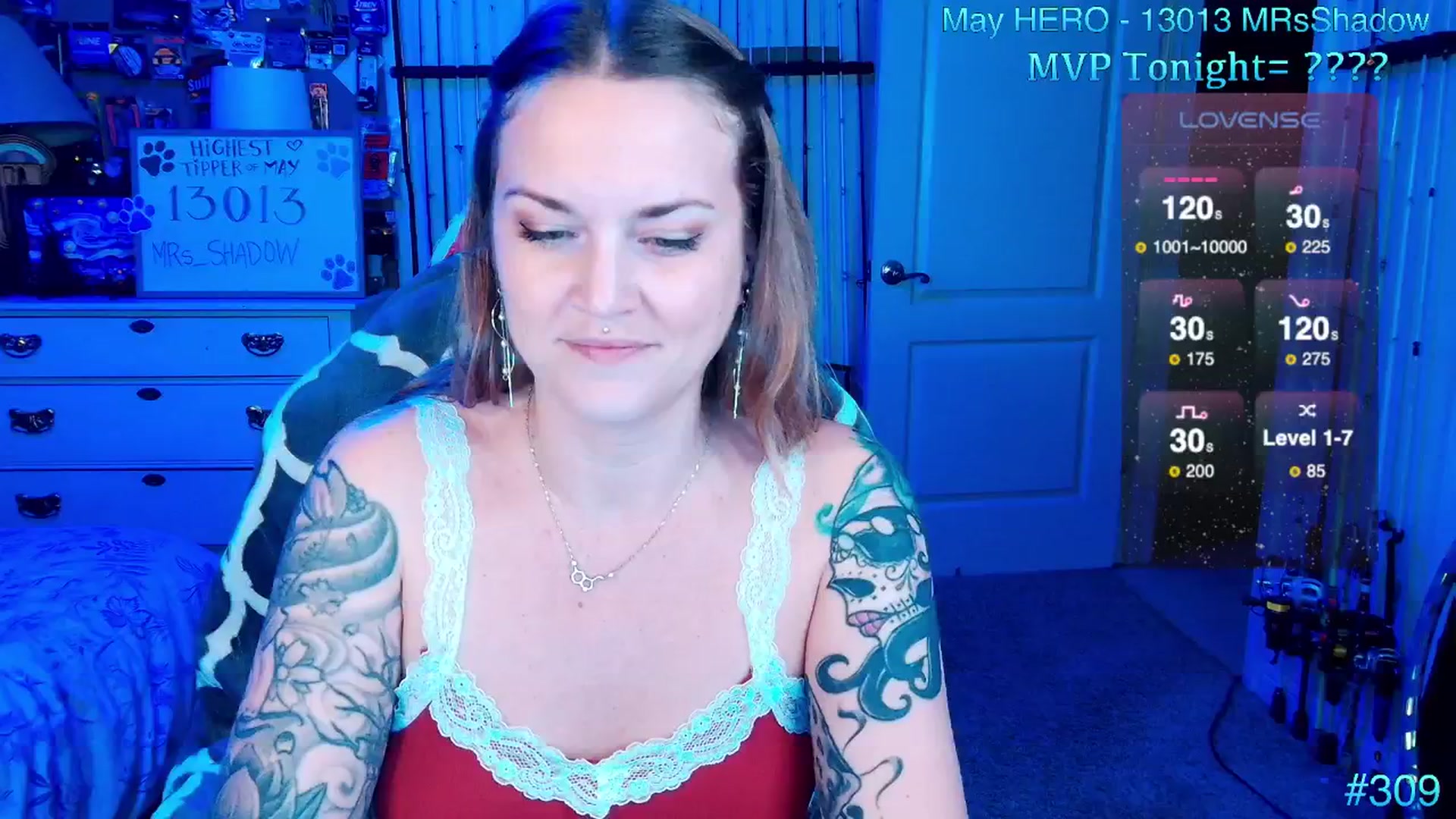 Gallery image thumbnail from MollieRose_'s myfreecams stream on, 05/30/2025, 24:01 image 17 of 20