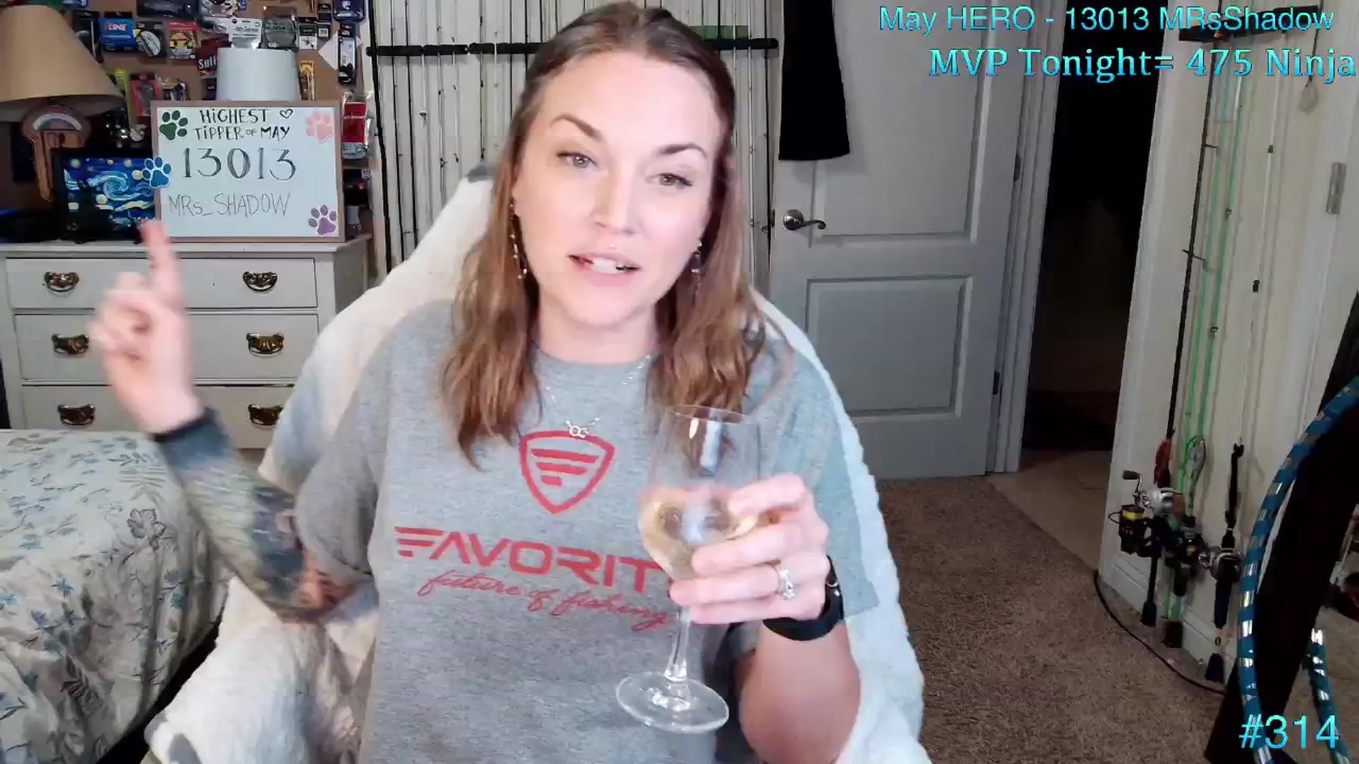 Gallery image thumbnail from MollieRose_'s myfreecams stream on, 05/31/2025, 02:36 image 17 of 20