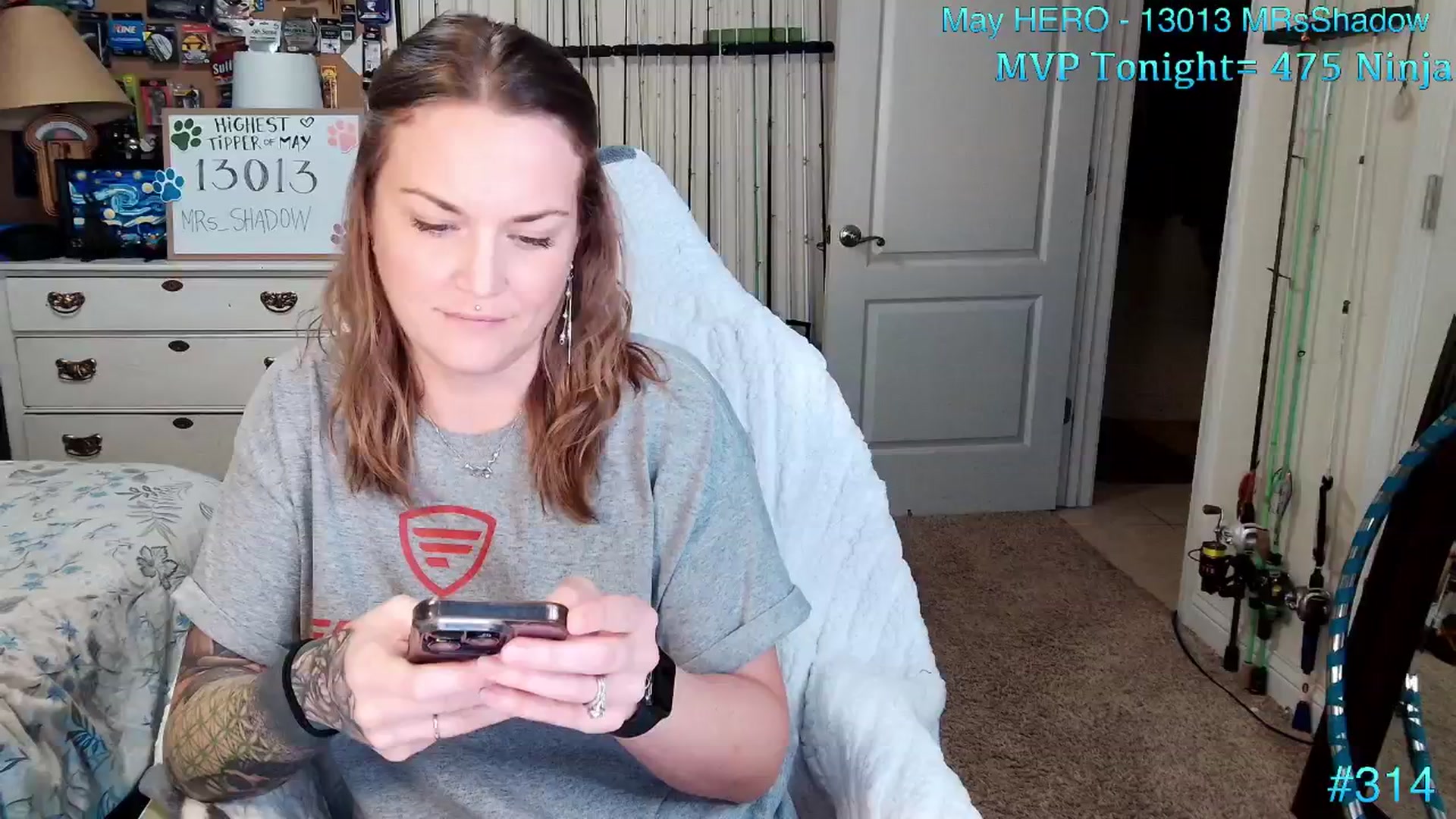 Gallery image thumbnail from MollieRose_'s myfreecams stream on, 05/31/2025, 02:36 image 15 of 20