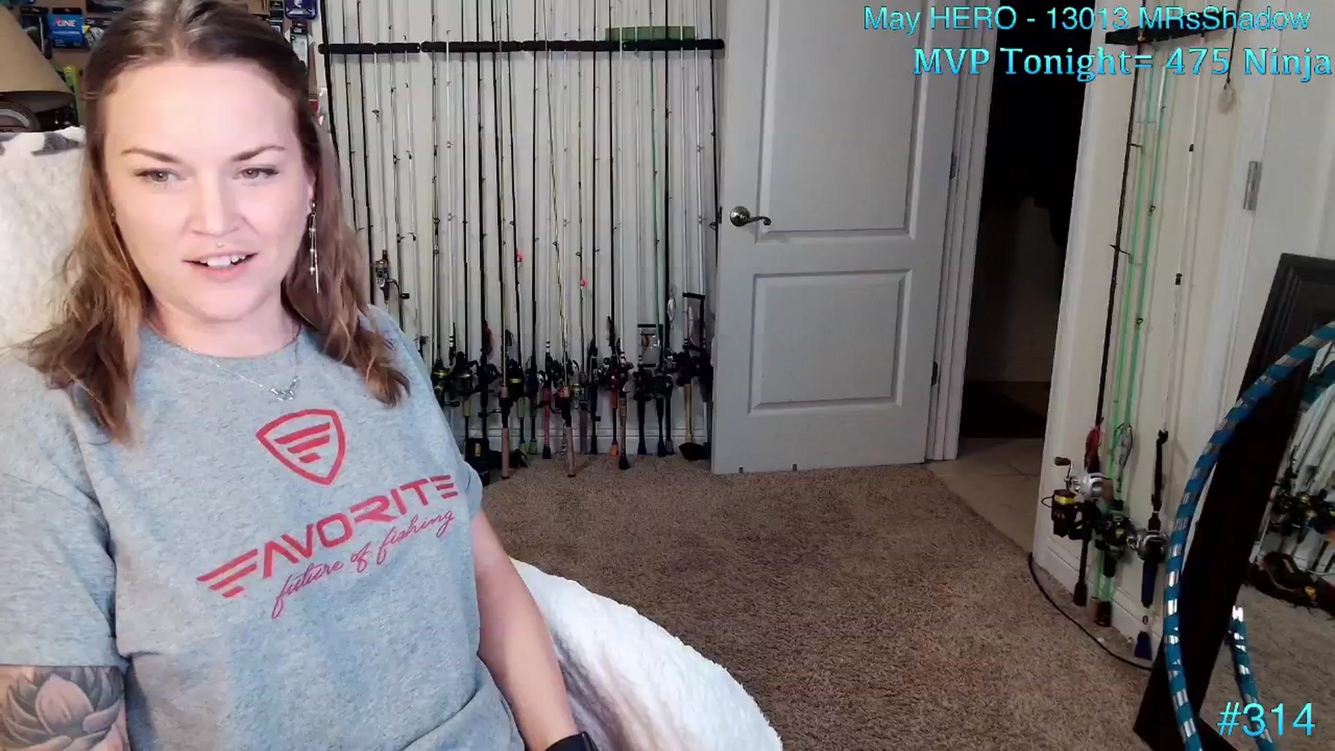 Gallery image thumbnail from MollieRose_'s myfreecams stream on, 05/31/2025, 02:36 image 14 of 20