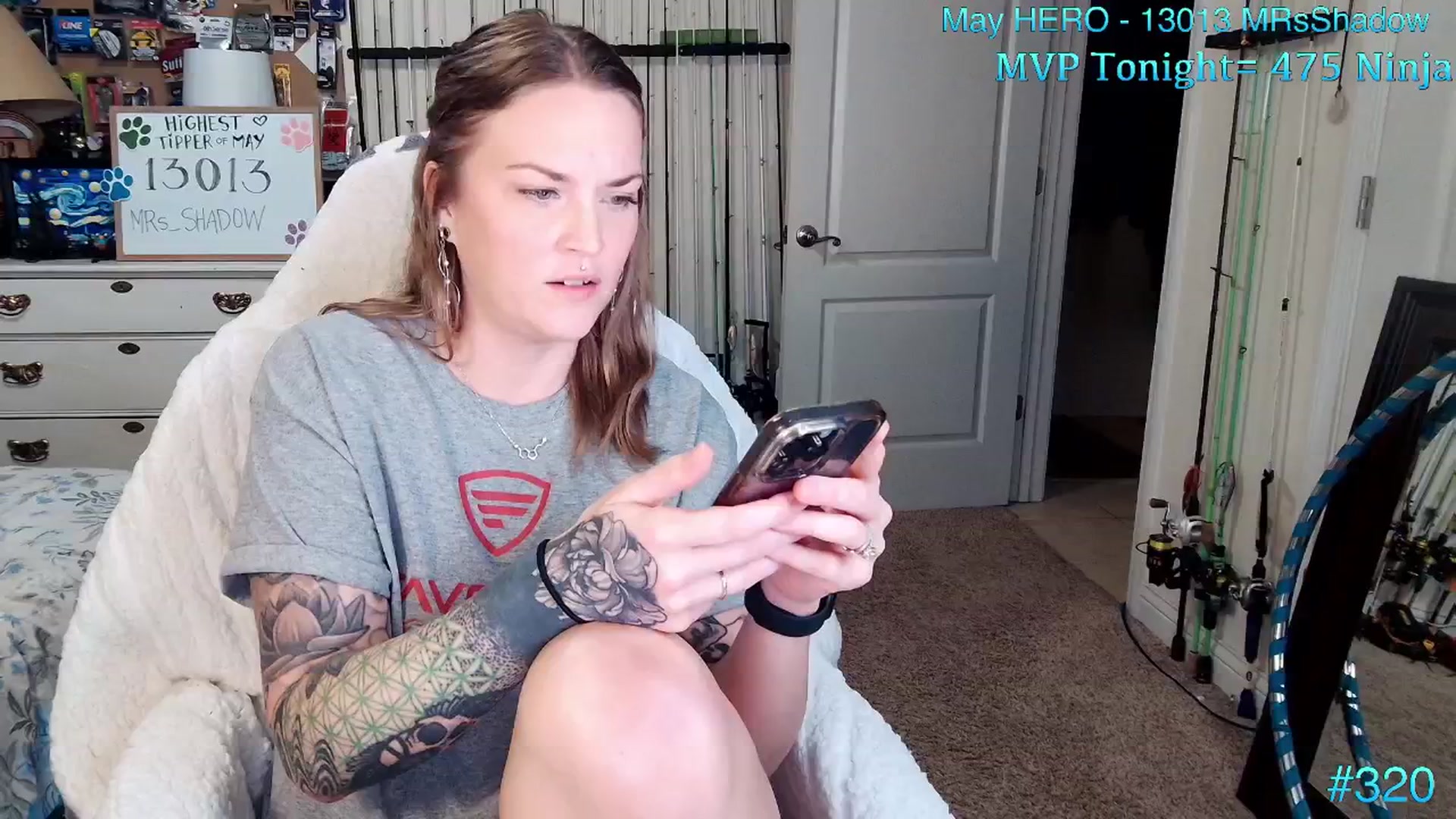 Gallery image thumbnail from MollieRose_'s myfreecams stream on, 05/31/2025, 02:36 image 9 of 20