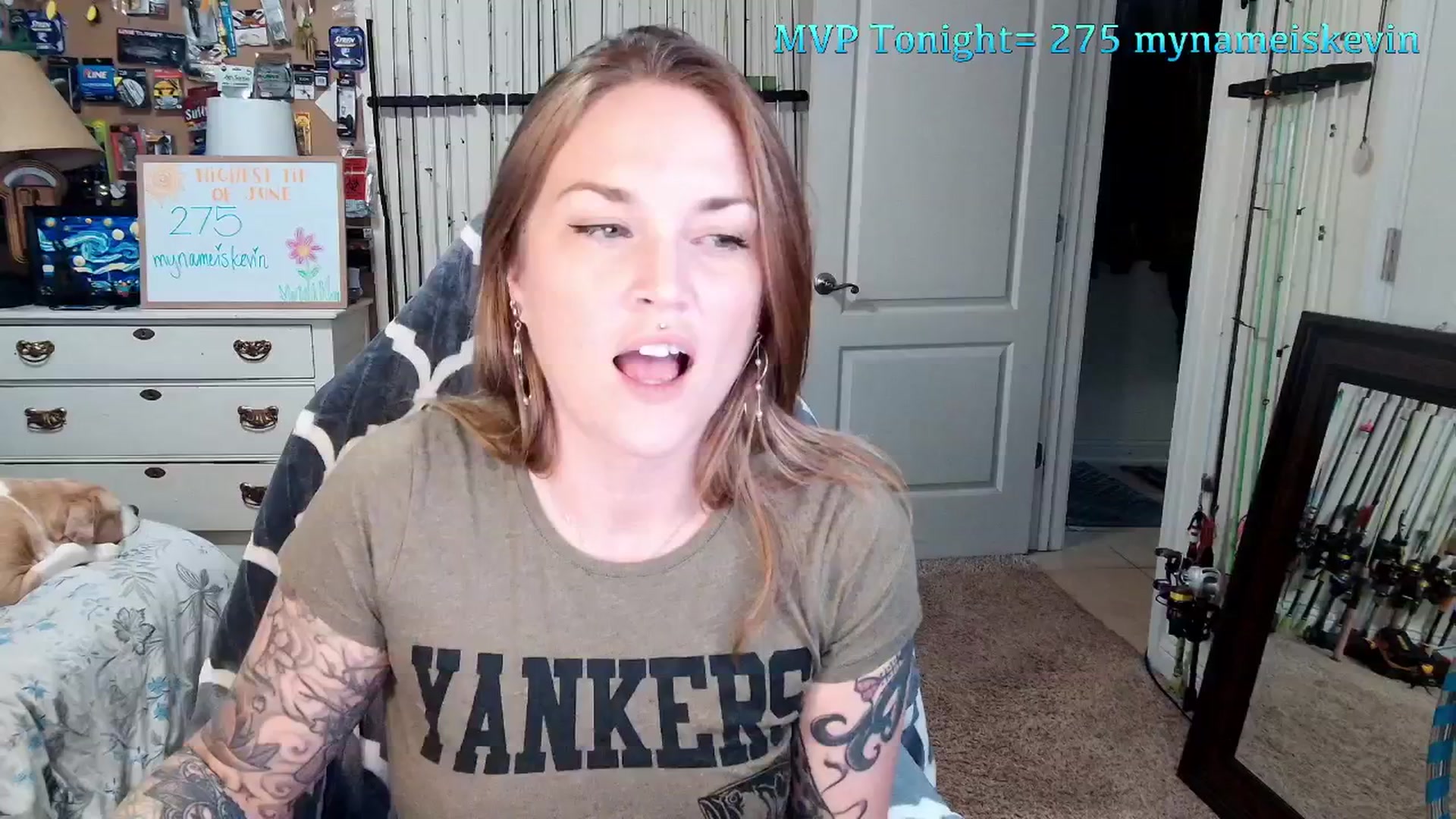Gallery image thumbnail from MollieRose_'s myfreecams stream on, 06/03/2025, 24:01 image 8 of 20