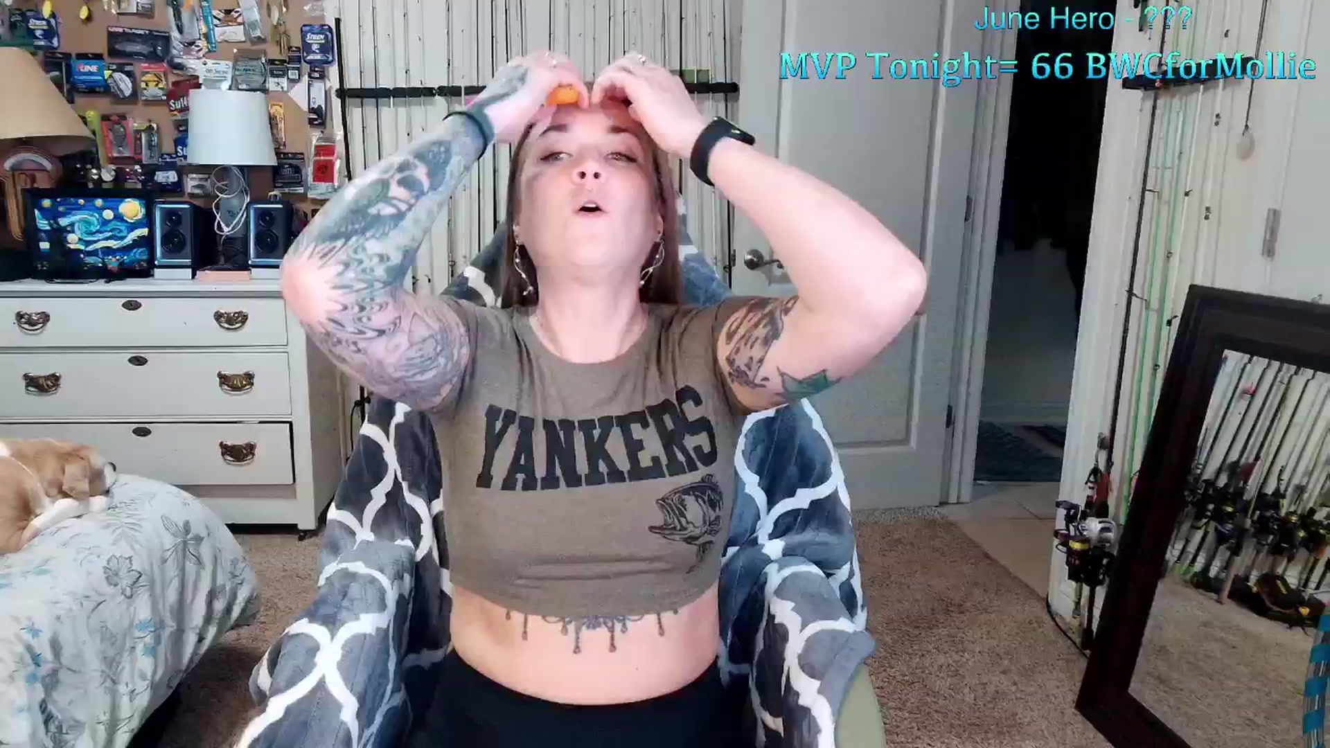 Gallery image thumbnail from MollieRose_'s myfreecams stream on, 06/03/2025, 24:01 image 3 of 20