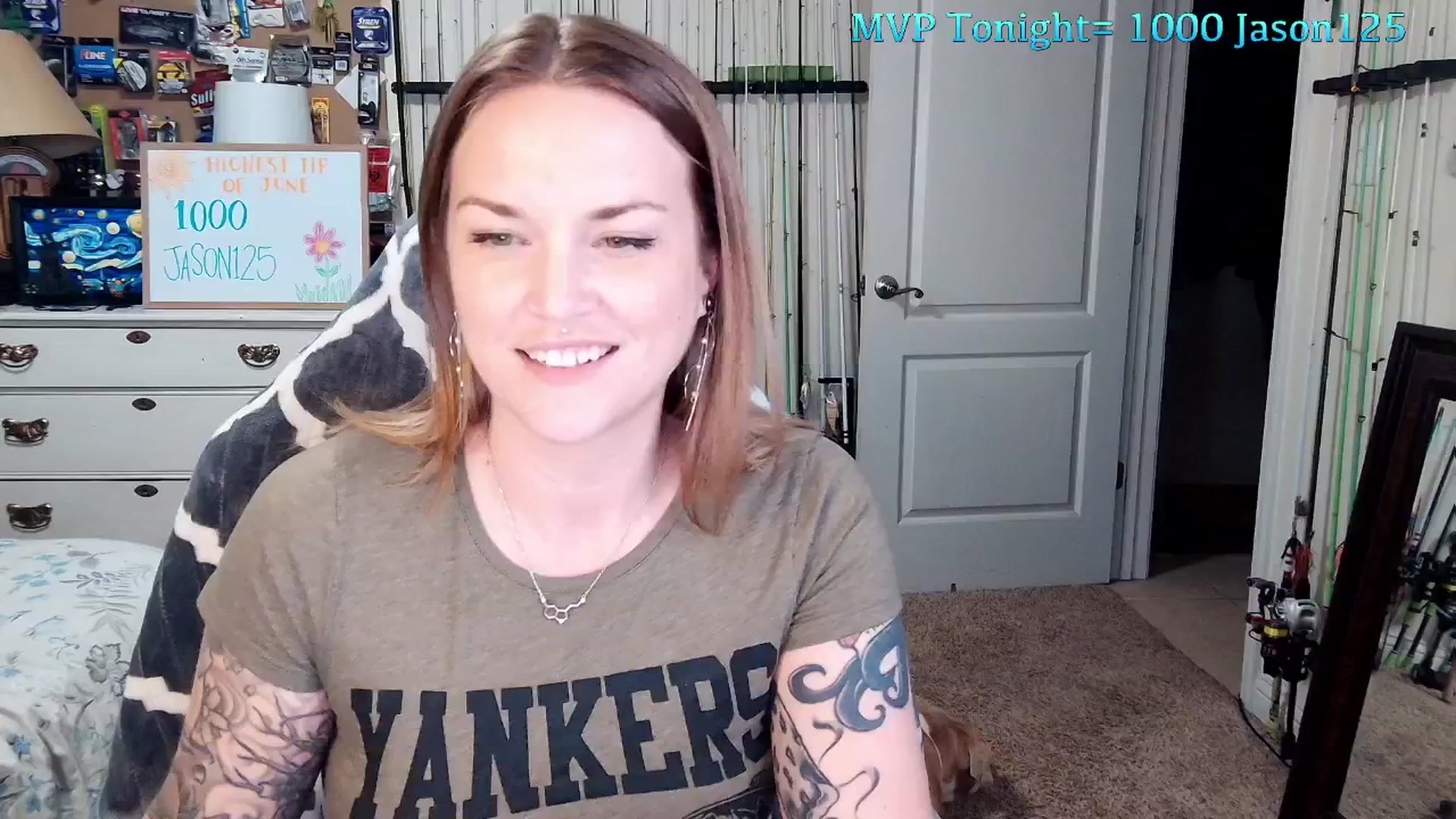 Gallery image thumbnail from MollieRose_'s myfreecams stream on, 06/03/2025, 03:26 image 14 of 20