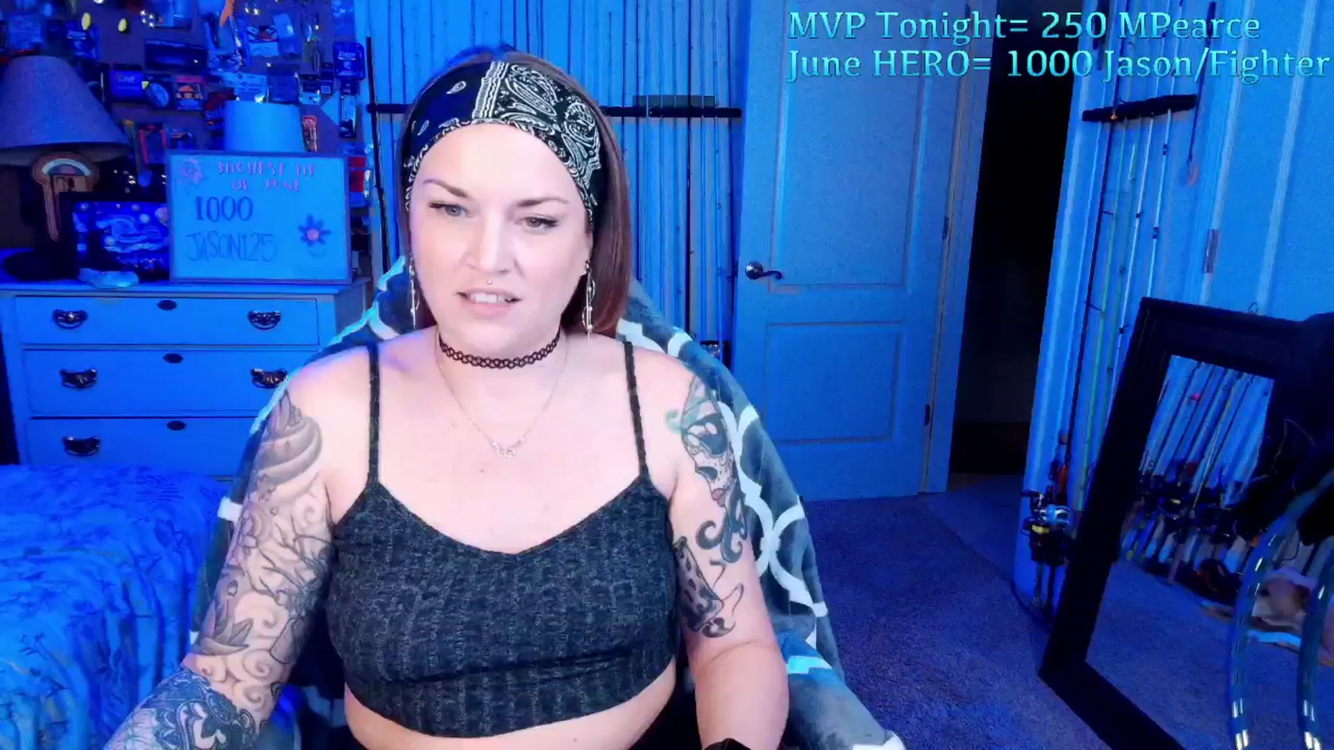 Gallery image thumbnail from MollieRose_'s myfreecams stream on, 06/05/2025, 03:29 image 6 of 20
