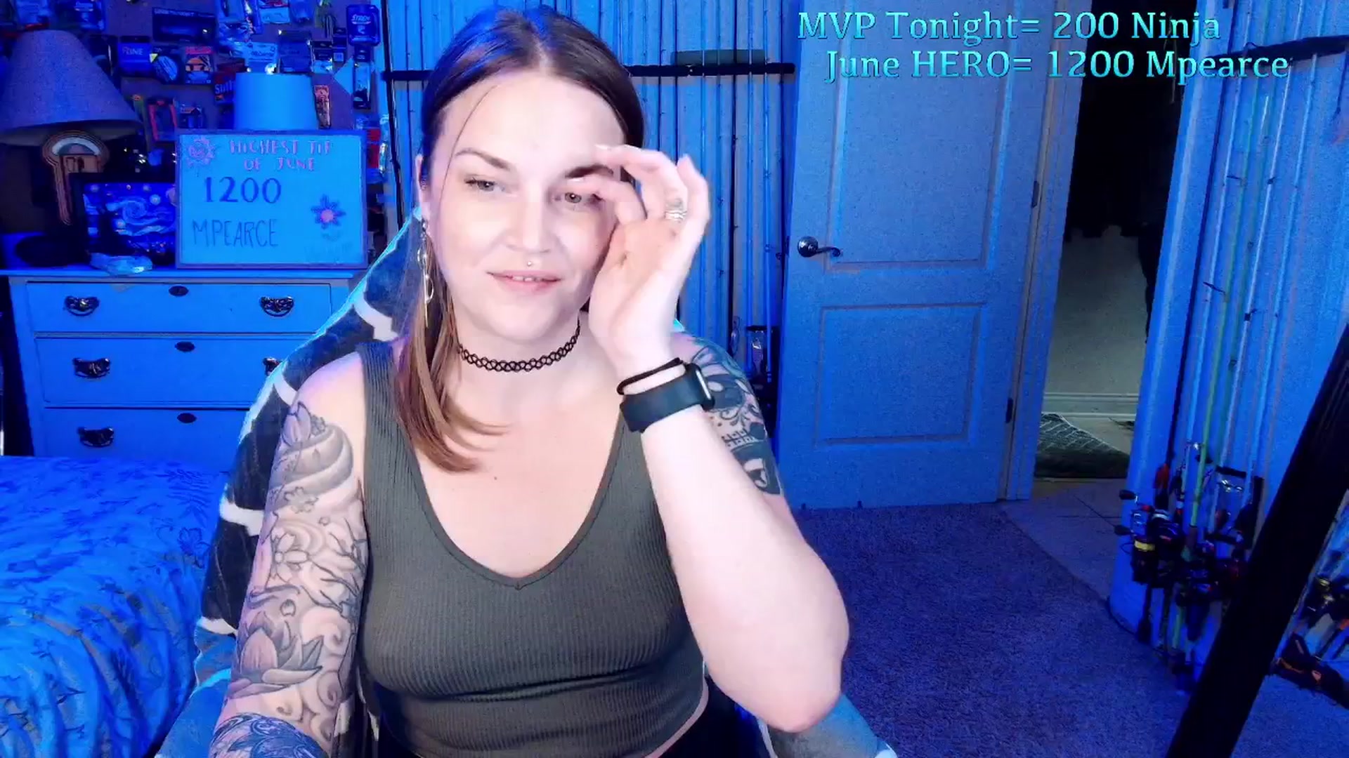 Gallery image thumbnail from MollieRose_'s myfreecams stream on, 06/11/2025, 01:50 image 2 of 20