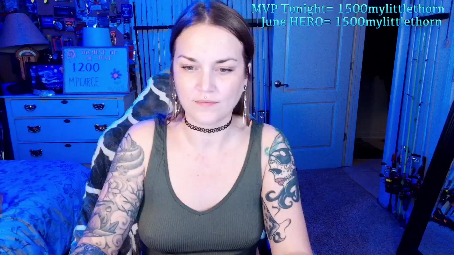 Gallery image thumbnail from MollieRose_'s myfreecams stream on, 06/11/2025, 01:50 image 11 of 20