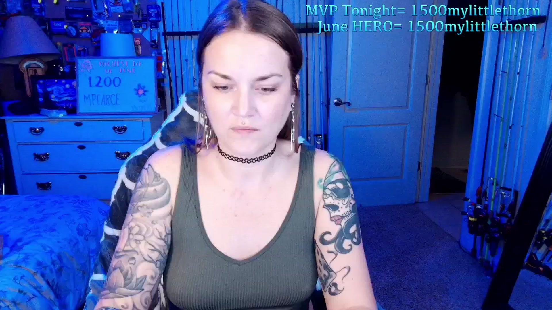 Gallery image thumbnail from MollieRose_'s myfreecams stream on, 06/11/2025, 02:02 image 6 of 20