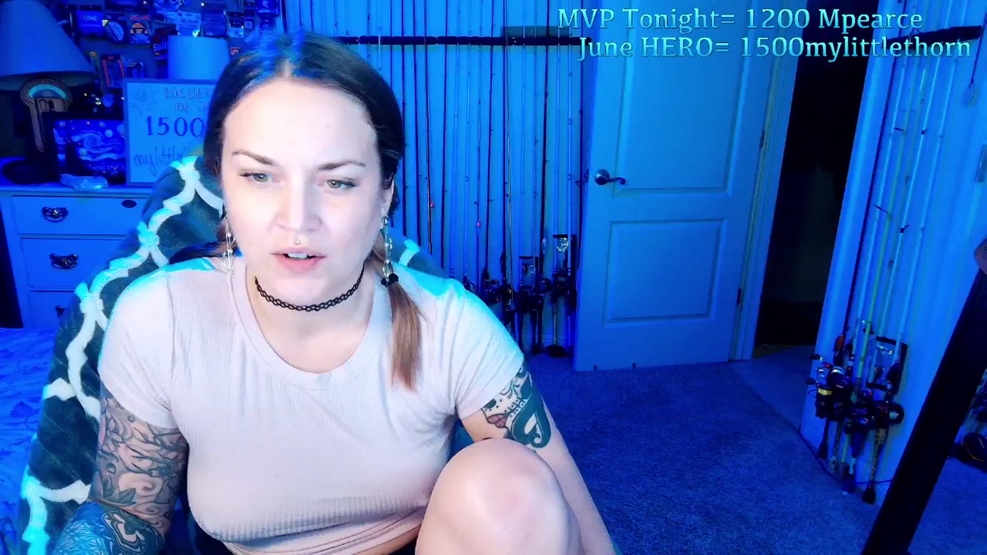 Gallery image thumbnail from MollieRose_'s myfreecams stream on, 06/12/2025, 02:00 image 16 of 20