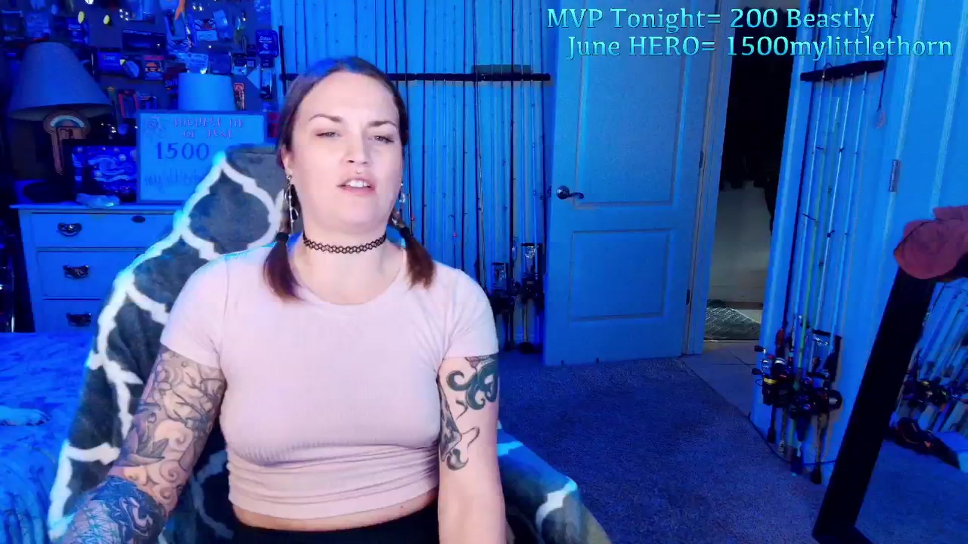 Gallery image thumbnail from MollieRose_'s myfreecams stream on, 06/12/2025, 02:00 image 3 of 20