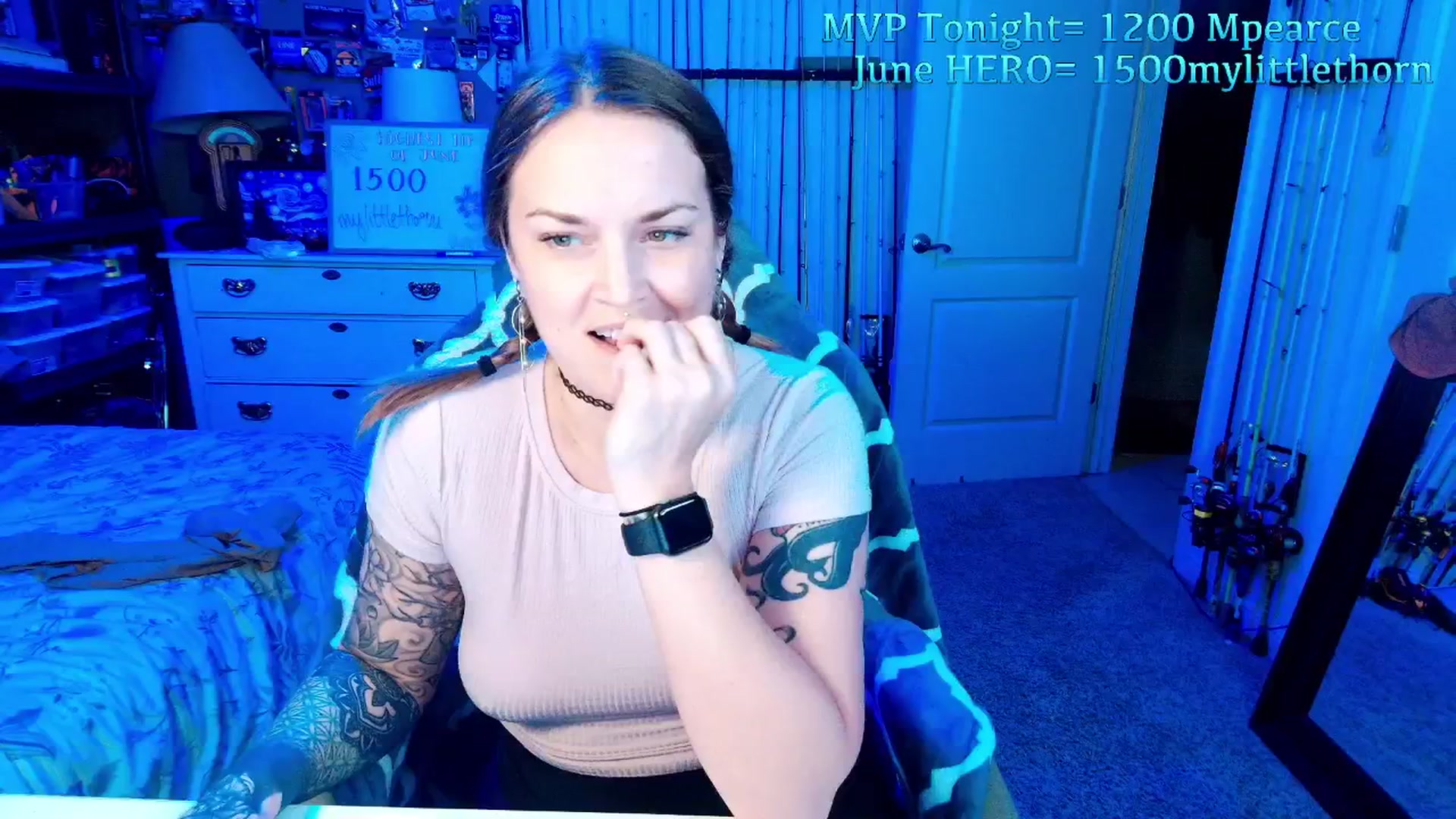 Gallery image thumbnail from MollieRose_'s myfreecams stream on, 06/12/2025, 02:00 image 20 of 20
