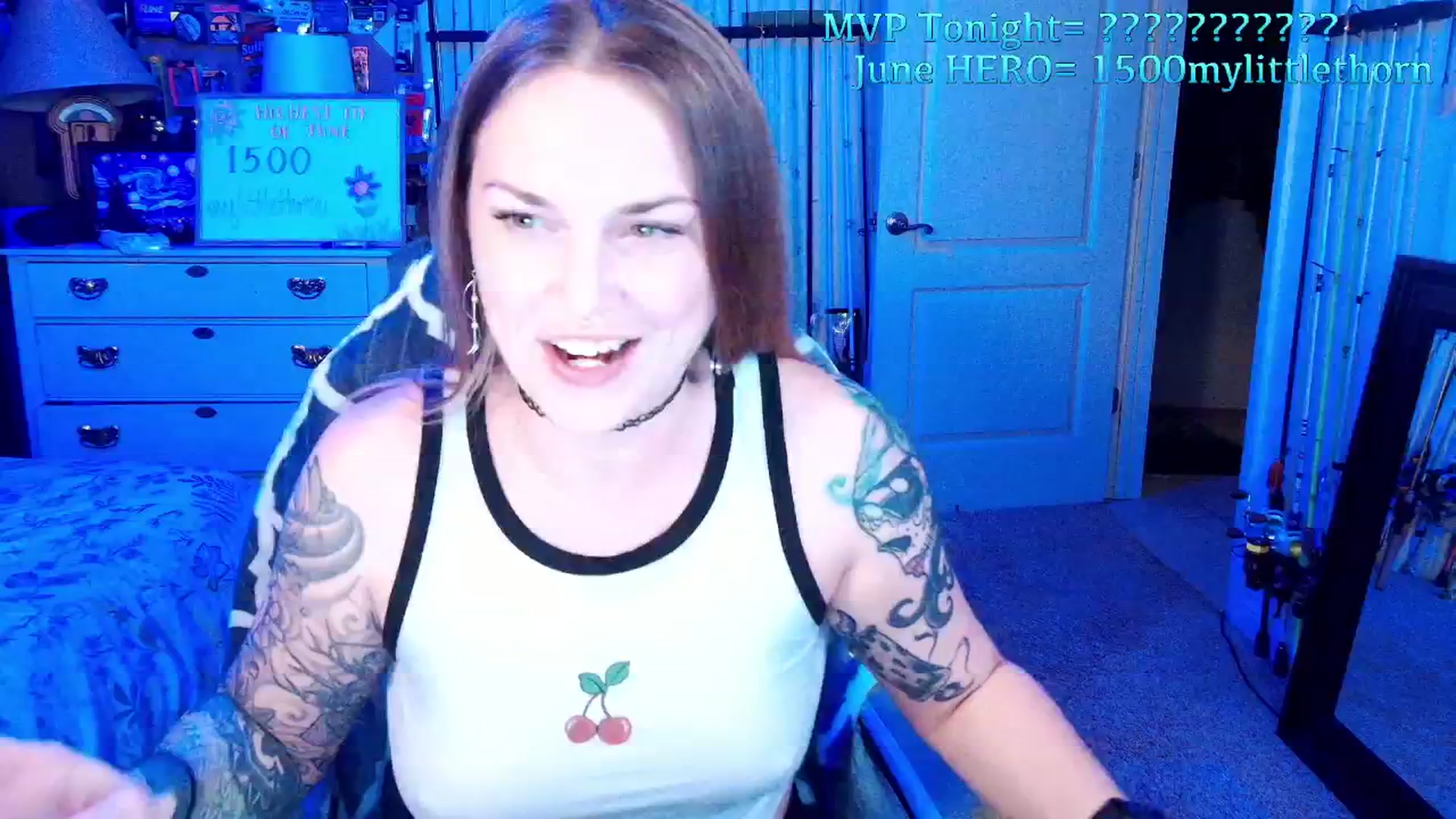 Gallery image thumbnail from MollieRose_'s myfreecams stream on, 06/12/2025, 23:46 image 19 of 20