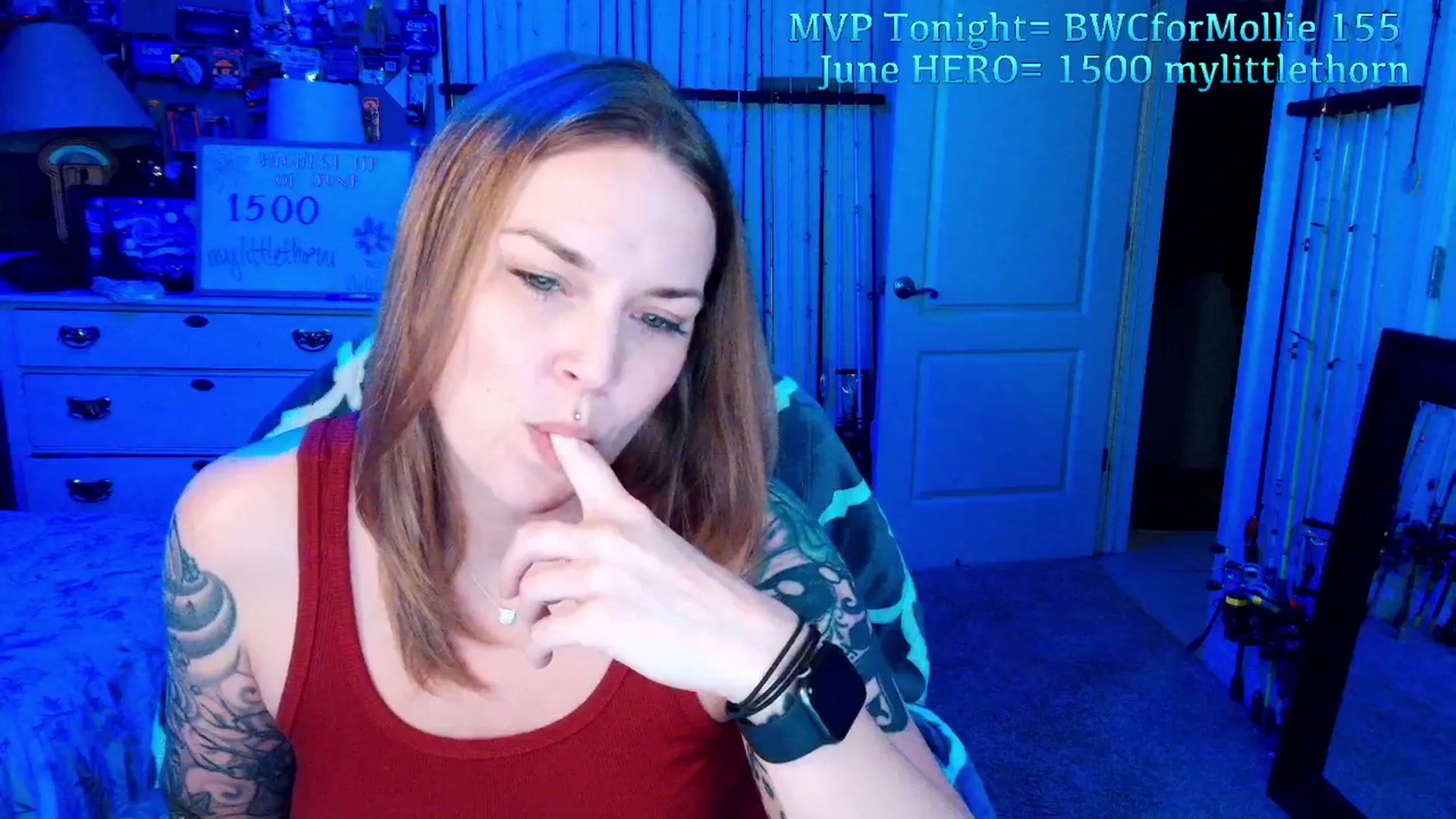 Gallery image thumbnail from MollieRose_'s myfreecams stream on, 06/17/2025, 02:23 image 8 of 20