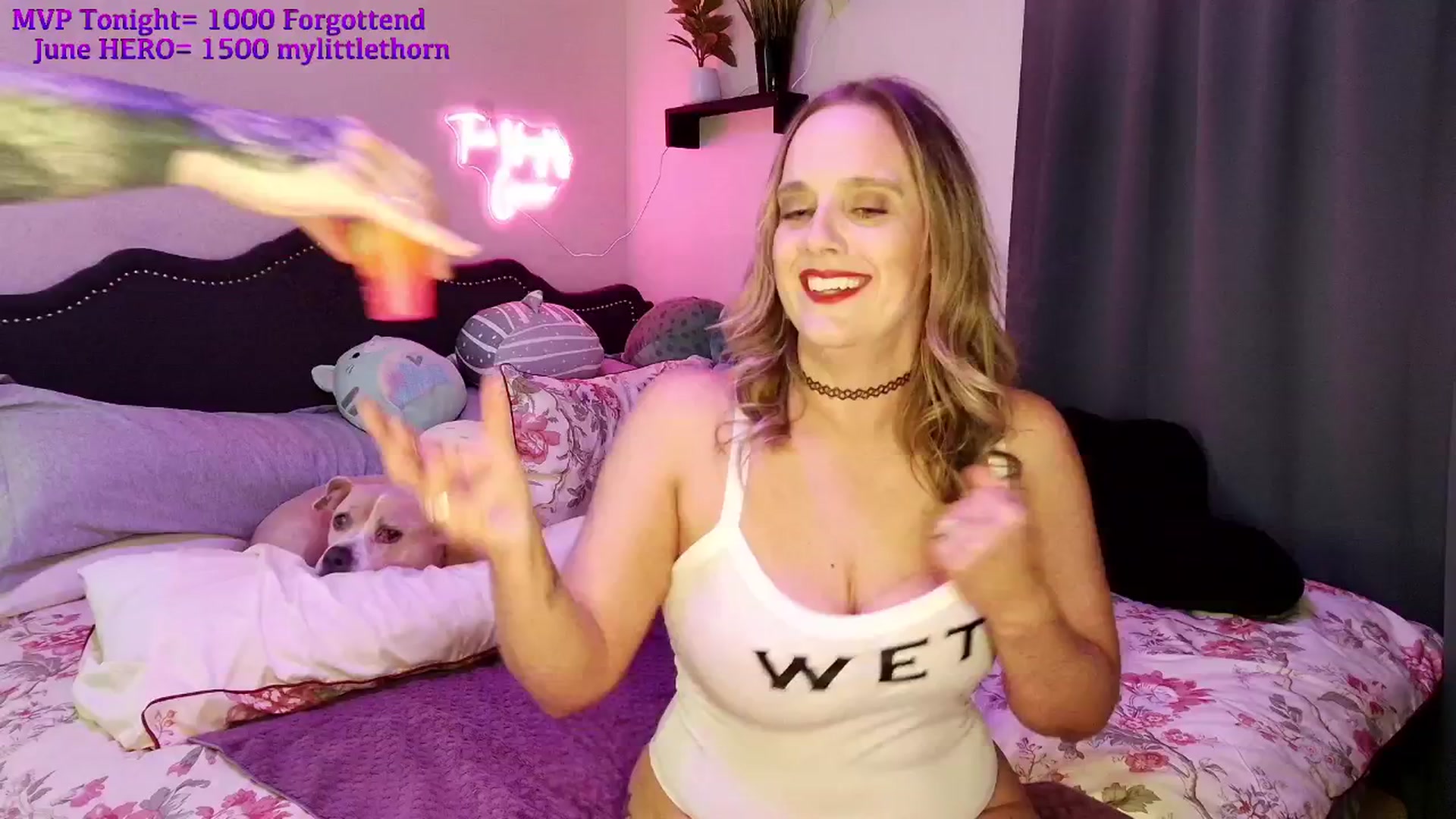 Gallery image thumbnail from MollieRose_'s myfreecams stream on, 06/18/2025, 02:56 image 13 of 20