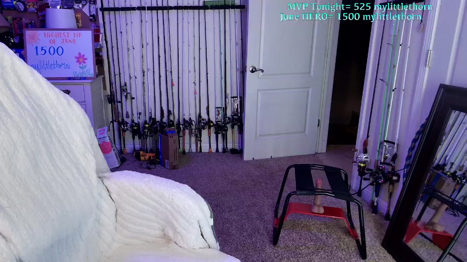 Gallery image thumbnail from MollieRose_'s myfreecams stream on, 06/19/2025, 02:21 image 7 of 20