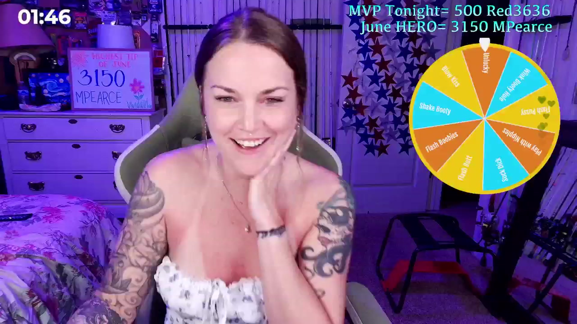 Gallery image thumbnail from MollieRose_'s myfreecams stream on, 06/24/2025, 03:15 image 19 of 20