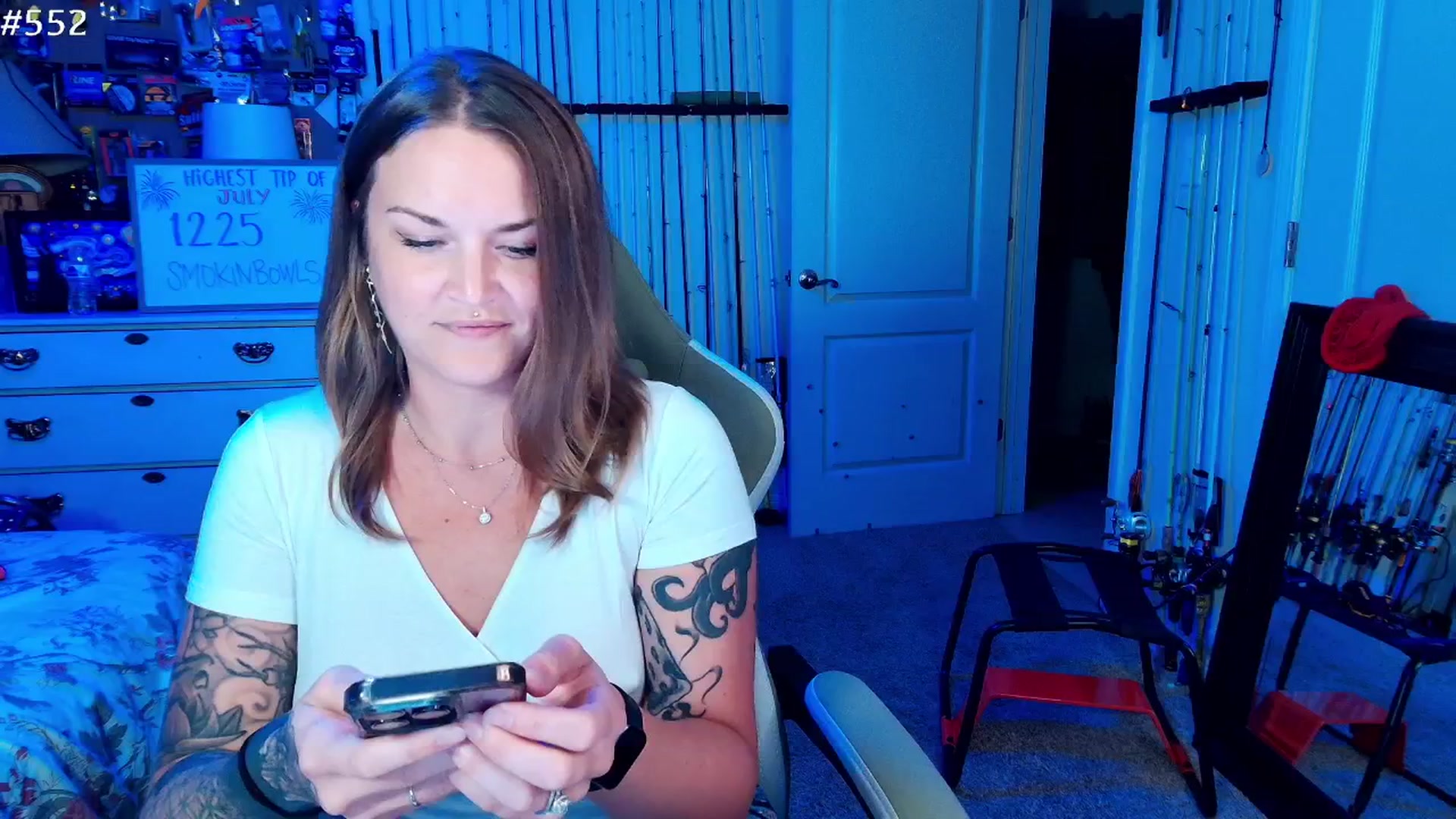 Gallery image thumbnail from MollieRose_'s myfreecams stream on, 07/08/2025, 02:26 image 3 of 20