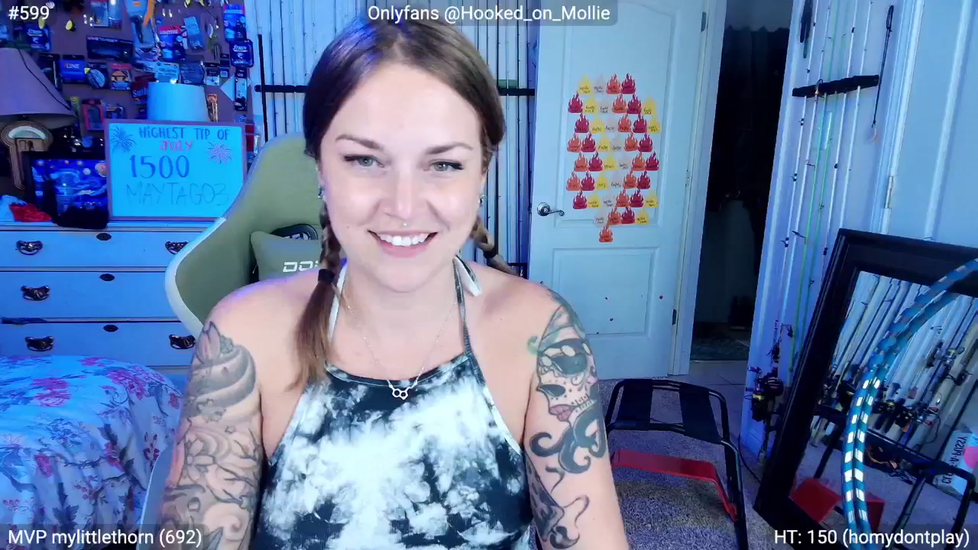 Gallery image thumbnail from MollieRose_'s myfreecams stream on, 07/15/2025, 03:21 image 5 of 20