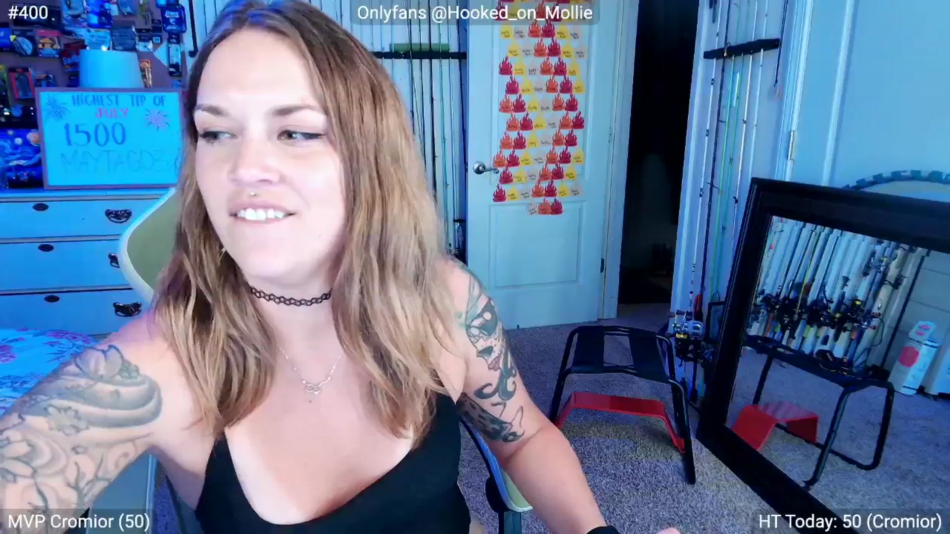 Gallery image thumbnail from MollieRose_'s myfreecams stream on, 07/19/2025, 24:21 image 8 of 20