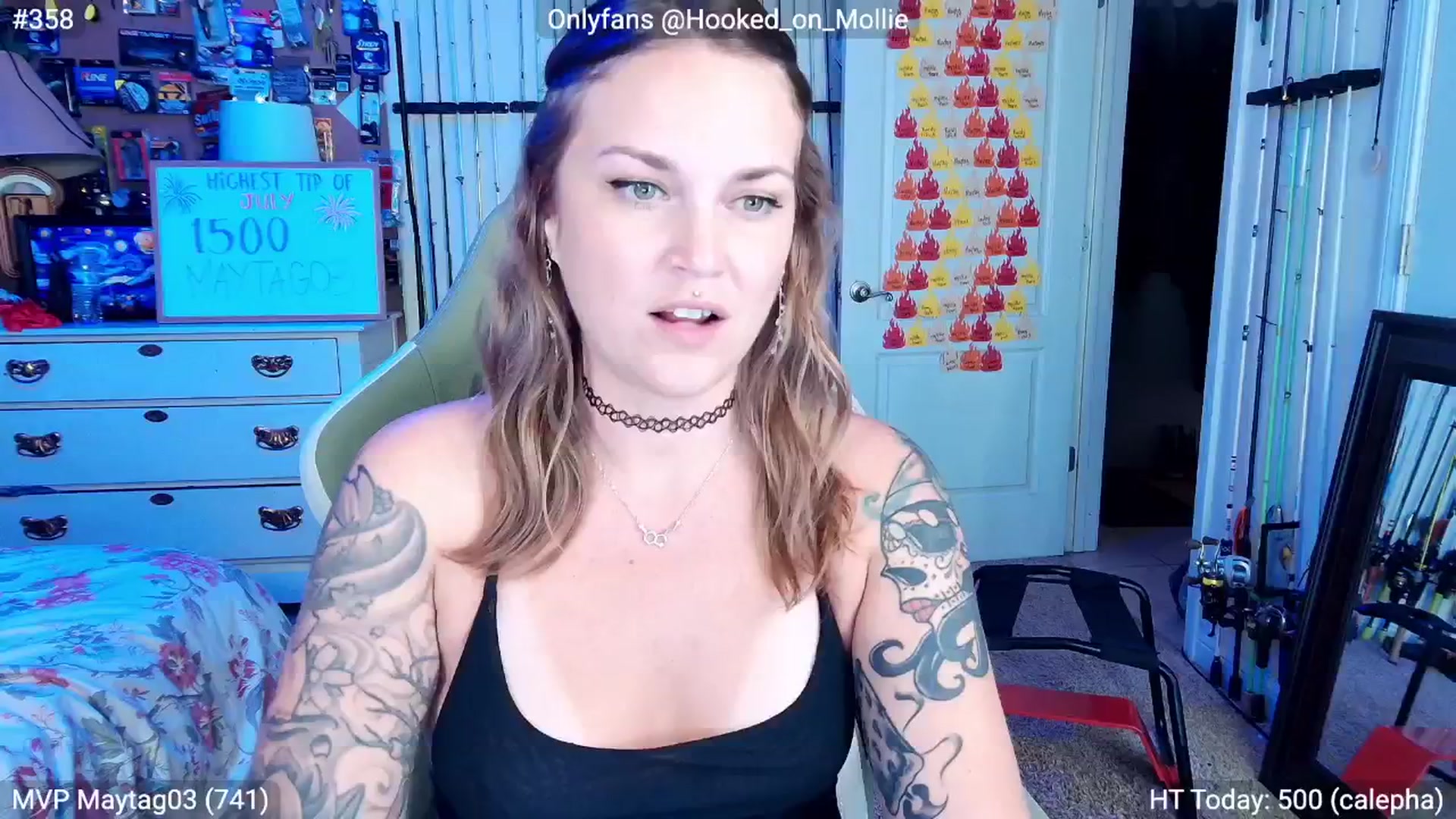 Gallery image thumbnail from MollieRose_'s myfreecams stream on, 07/19/2025, 02:43 image 5 of 20
