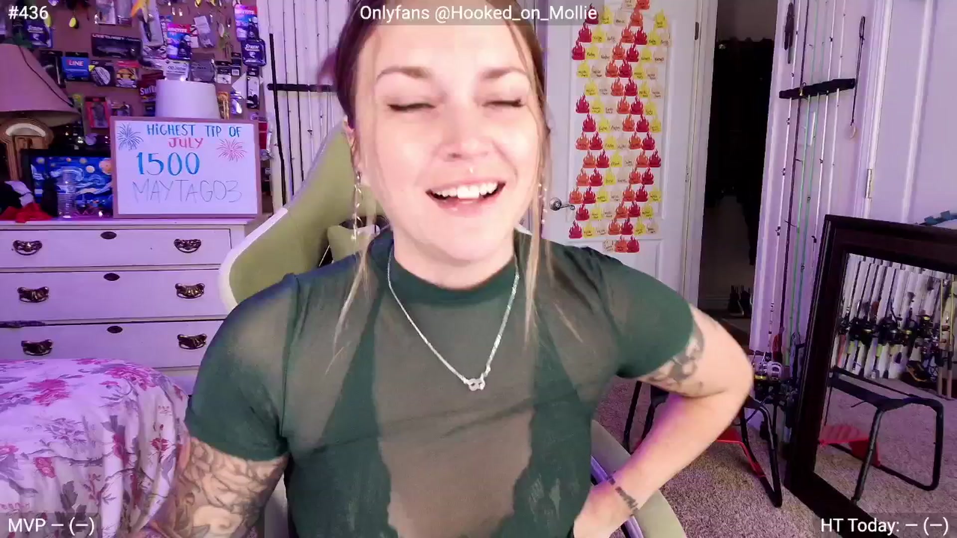 Gallery image thumbnail from MollieRose_'s myfreecams stream on, 07/22/2025, 24:25 image 2 of 20