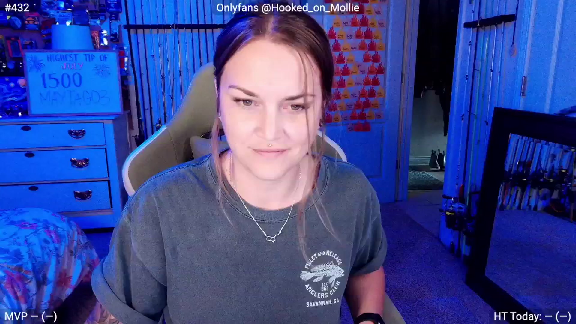 Gallery image thumbnail from MollieRose_'s myfreecams stream on, 07/23/2025, 24:19 image 9 of 20